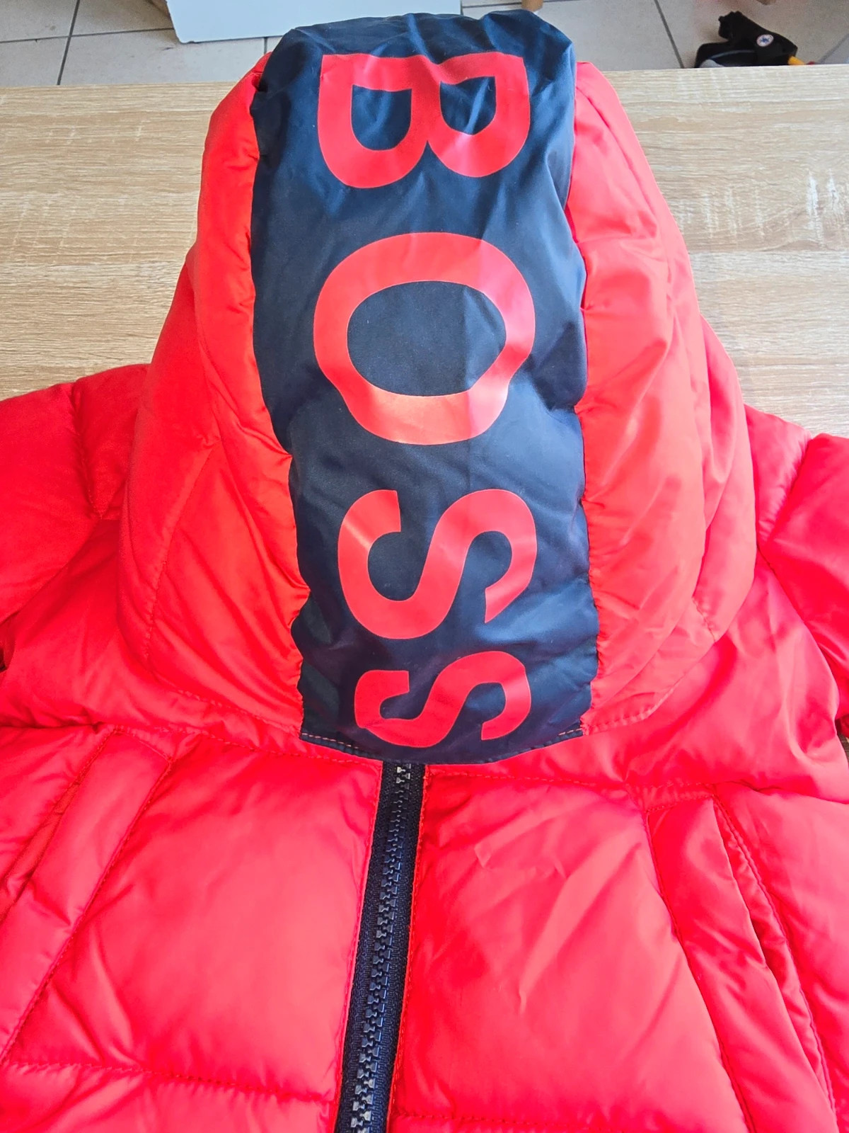 Doudoune Hugo Boss – Hugo Boss – taille 9-12 mois / 74 cm 2