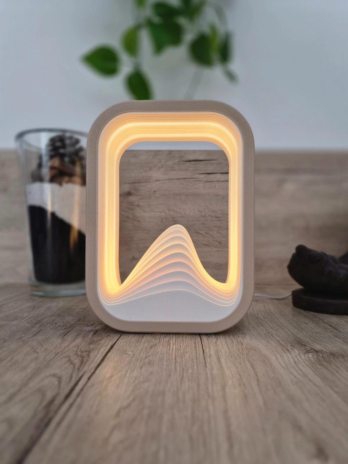 Lámpara Led de diseño elegante y minimalista con láminas de olas – ElegantLights