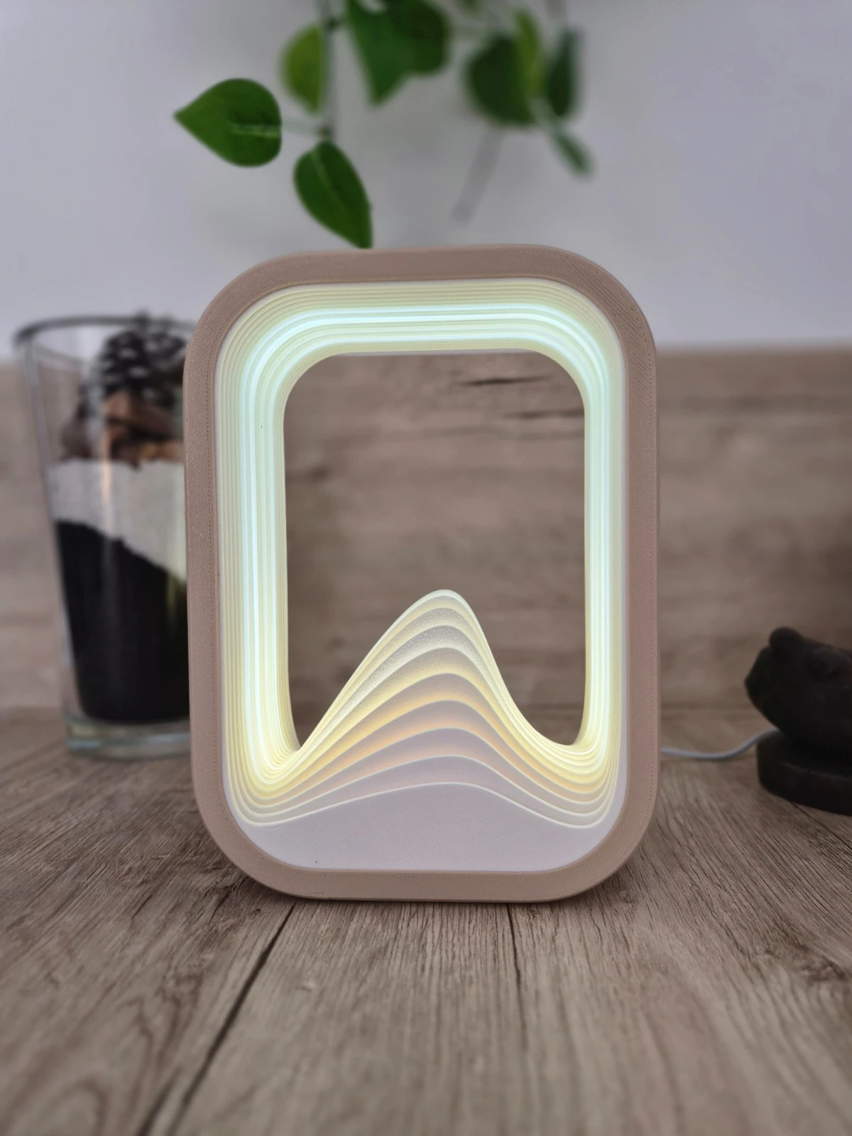 Lámpara Led de diseño elegante y minimalista con láminas de olas – ElegantLights 4