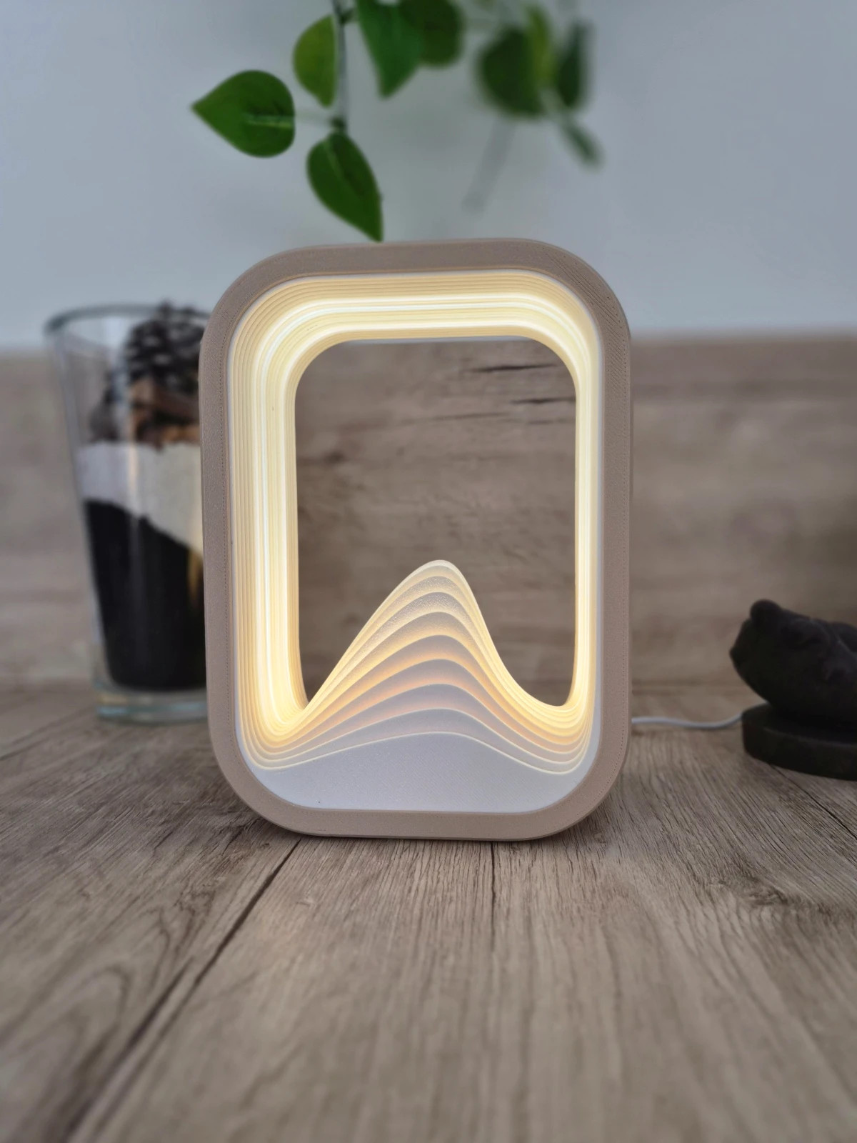 Lámpara Led de diseño elegante y minimalista con láminas de olas – ElegantLights 3