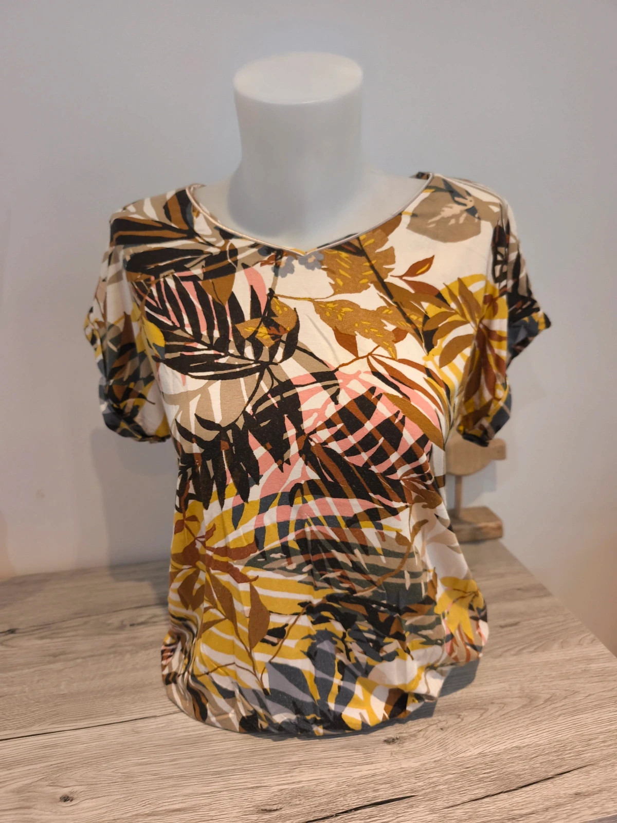 T-shirt / blouse femme Canyon – imprimé fleuri – Canyon – taille M / 38 / 10