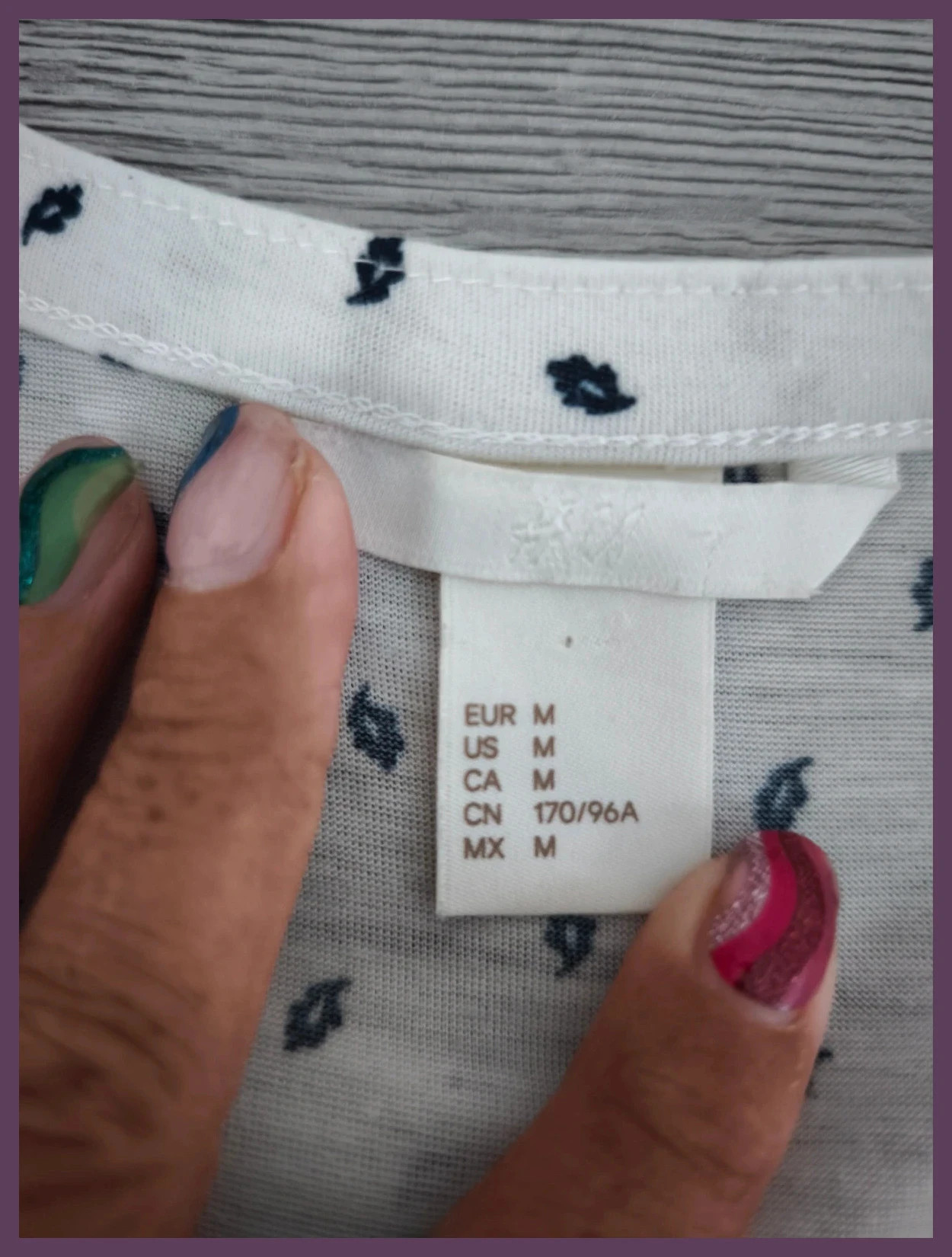 Blouse blanche à petits motifs noirs – Taille M – Élégante & légère – H&M – taille M / 38 / 10 2