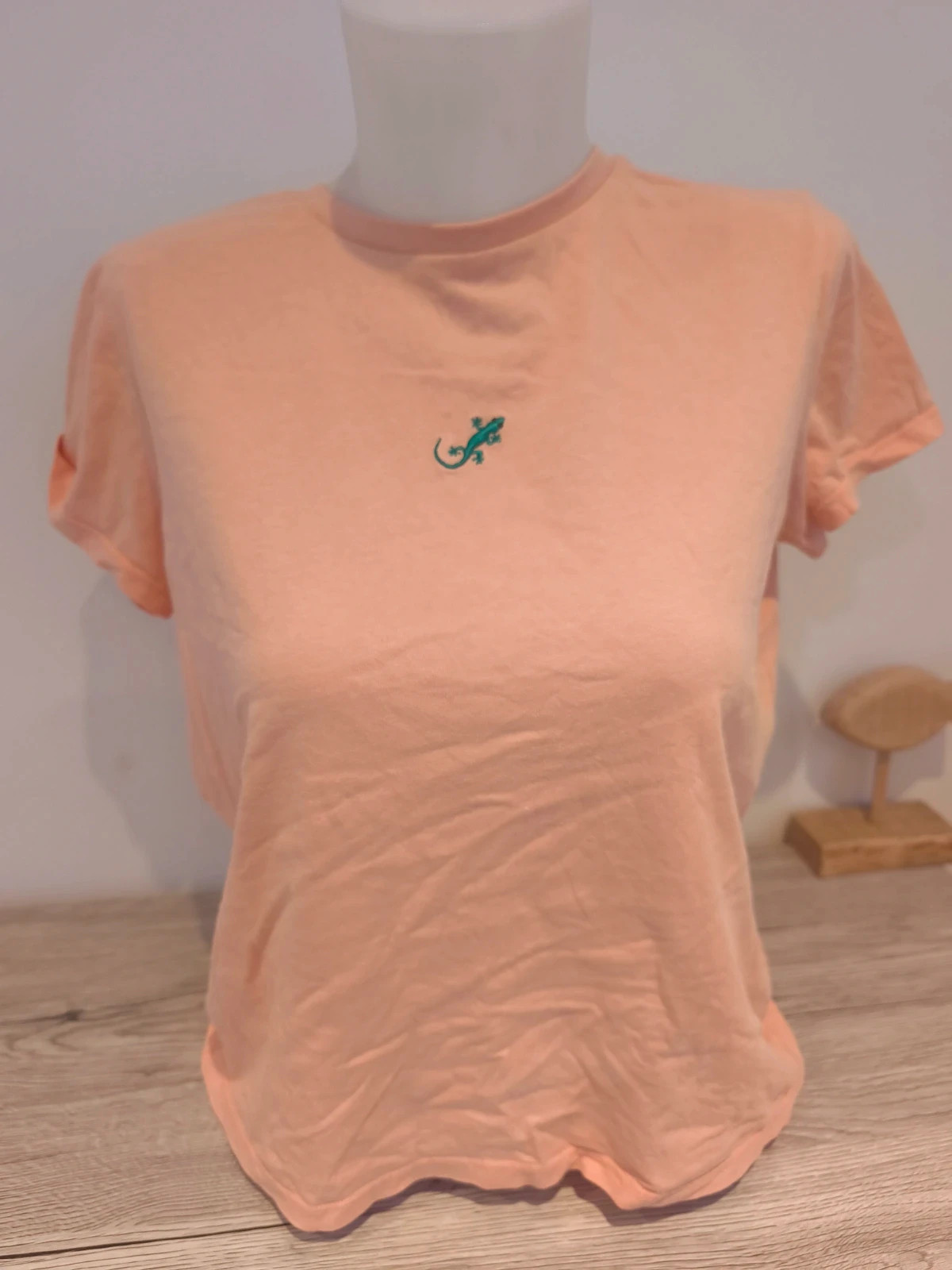 T-shirt Topshop taille 38 rose pêche avec broderie