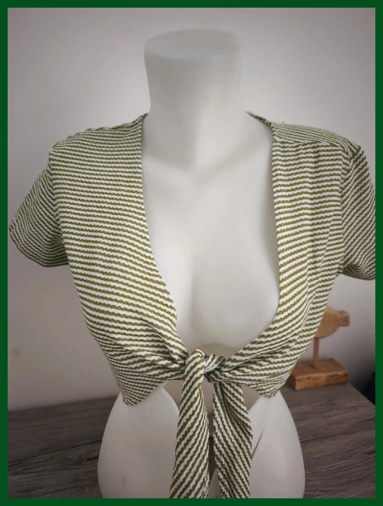 Boléro / Crop top rayé Primark – Taille M – Vert et blanc – À nouer – Primark – taille M / 38 / 10