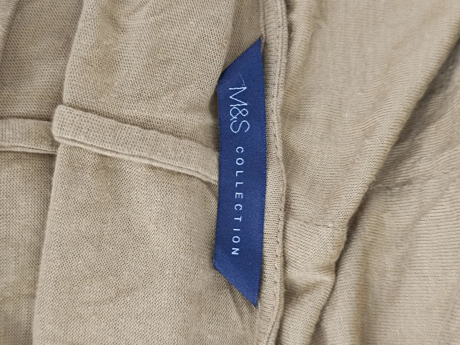 T-shirt moutarde M&S Collection – T42 / UK14 – M&S Mode – taille XL / 42 / 14 3