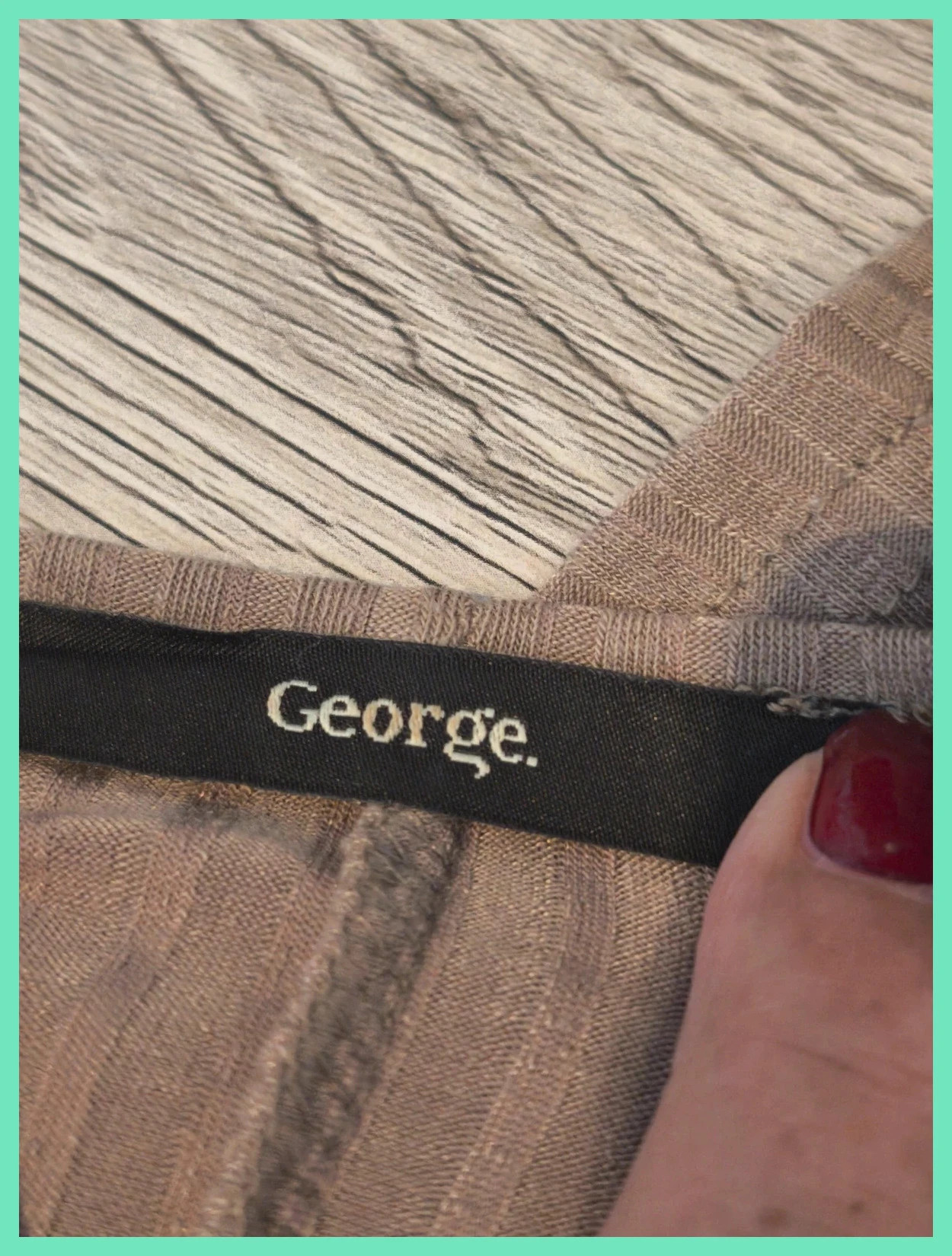 Blouse côtelée taupe George col cache-cœur – taille 42. No275 – George – taille XL / 42 / 14 2