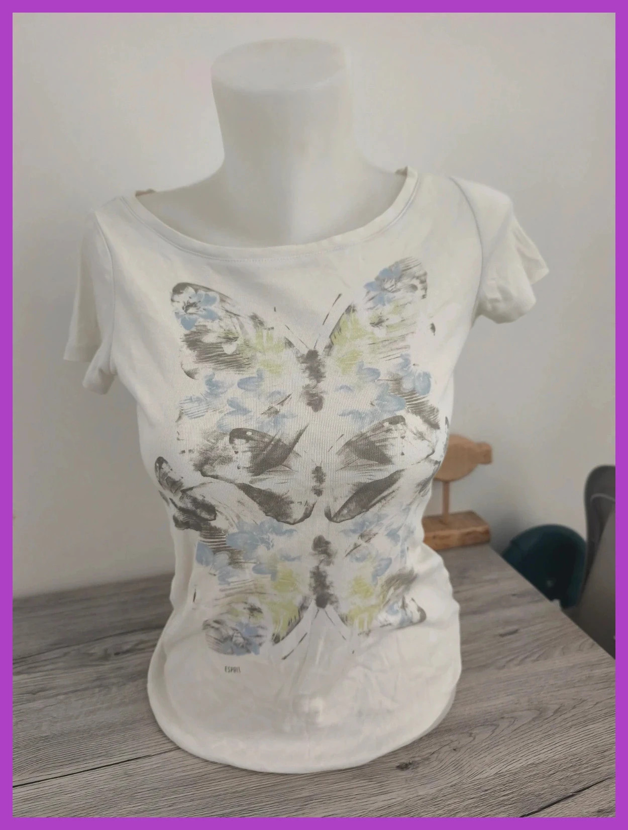 🦋 T-shirt Esprit blanc imprimé papillon – Taille S – Coton. No265