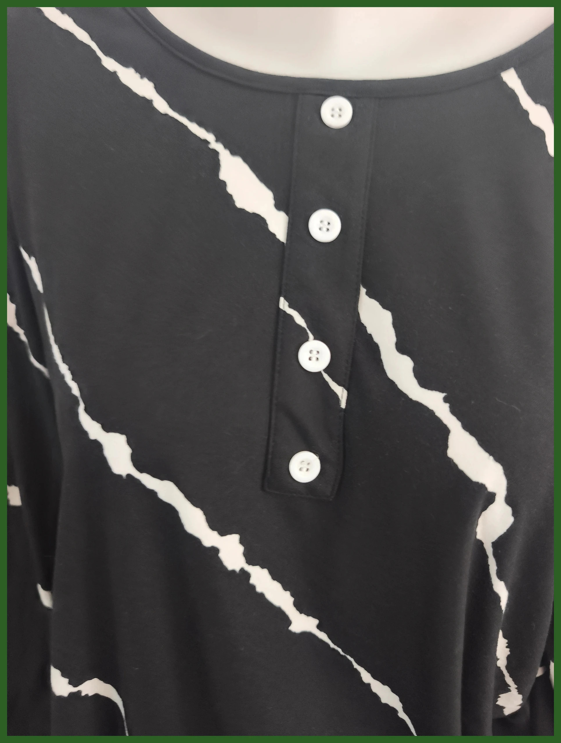 blouse de chez Shein taille 44 – Shein Curve – taille XXL / 44 / 16 2