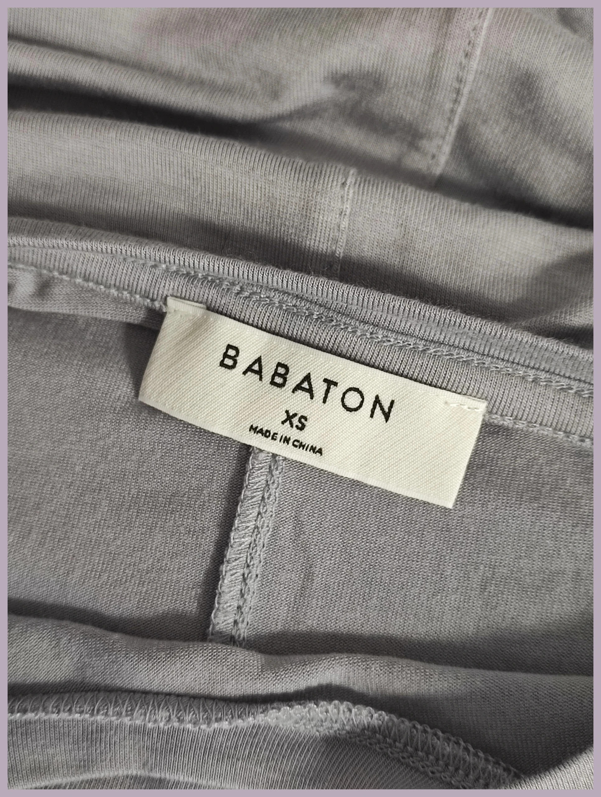 t shirt manches longues de chez banaton taille XS No159 – Babaton – taille XS / 34 / 6 2