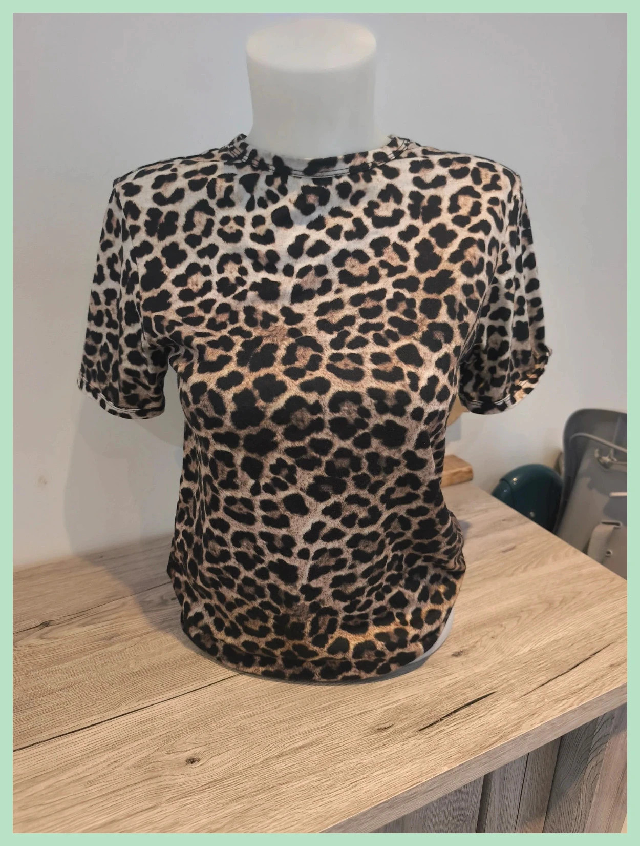 T-shirt imprimé léopard River Island – Taille S – Muscle Fit