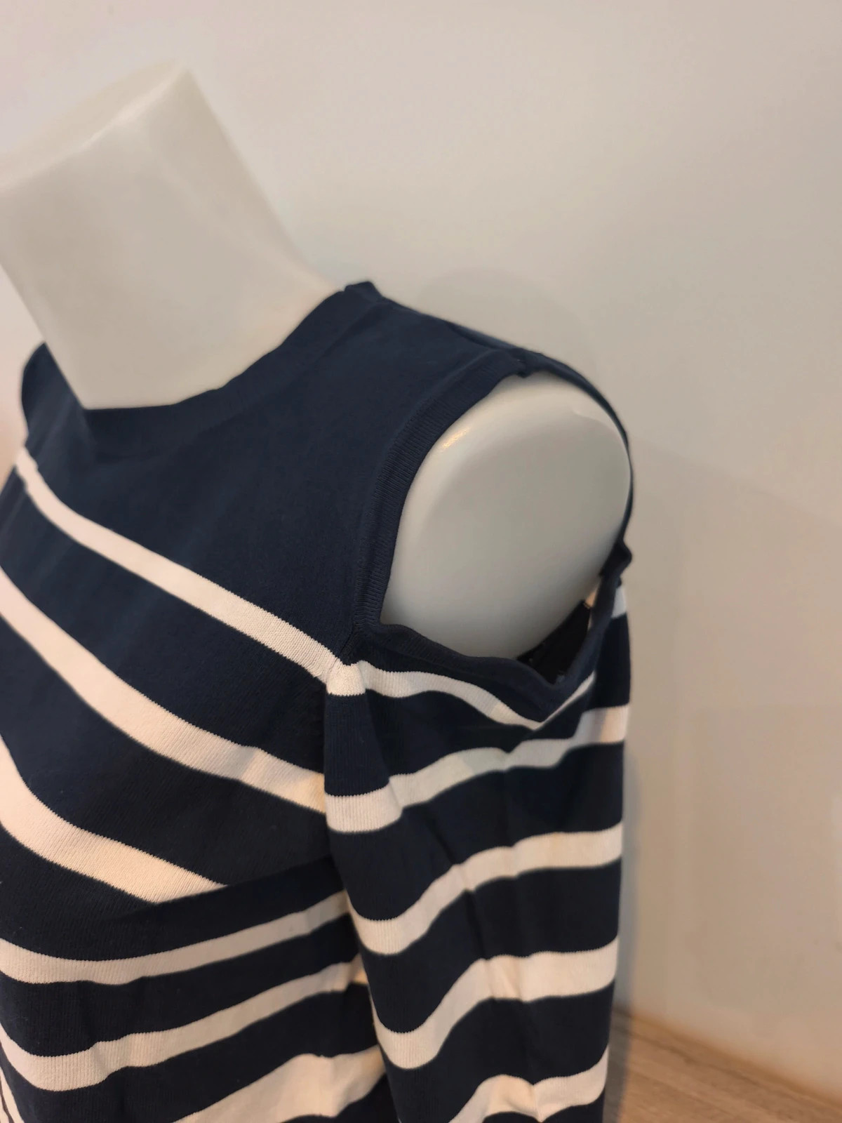Pull rayé bleu marine et écru – F&F – taille 42 – Soon – taille XL / 42 / 14 2