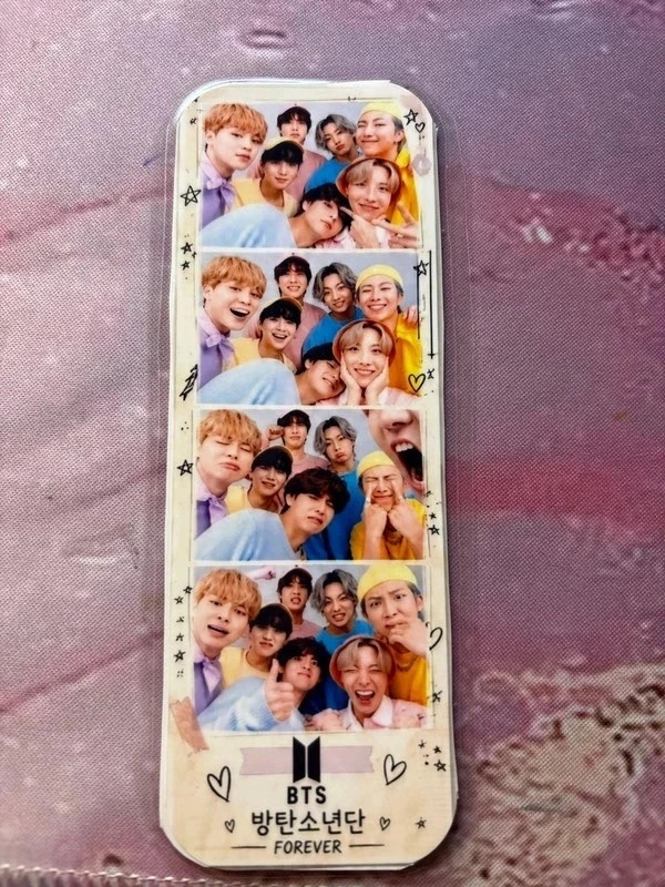 Marque page bts plastifié – BTS 2