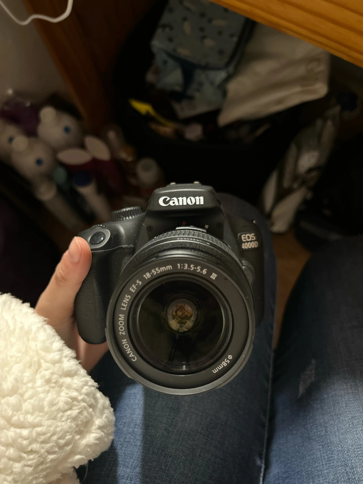 Appareil photo canon eos 4000D kit complet neufavecetiquette