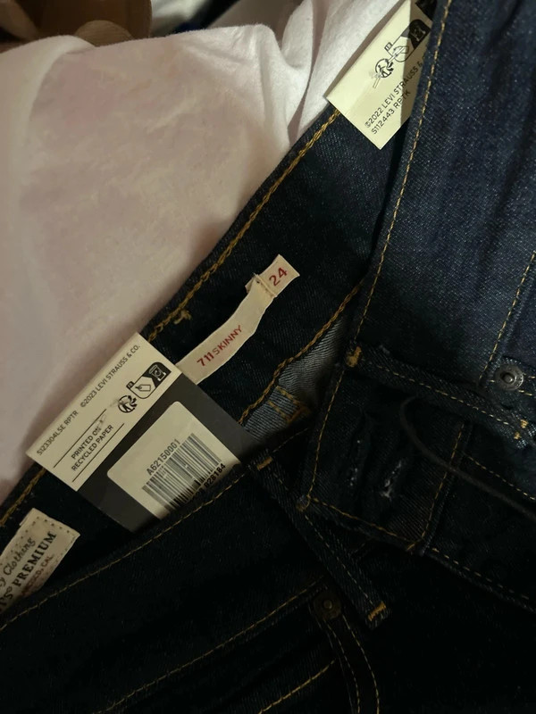 Jean Lévis skinny neuf 711 neuf – Levi's – taille S 4