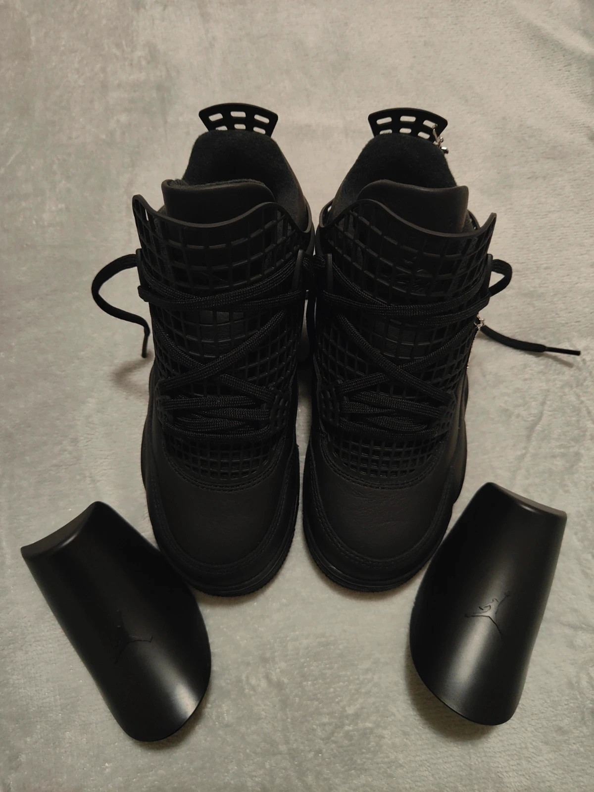 Air Jordan 4 Retro Net Black modèle Femme - Taille 35.5 (Us 5/Uk 2,5) – Jordan – taille 35.5 2