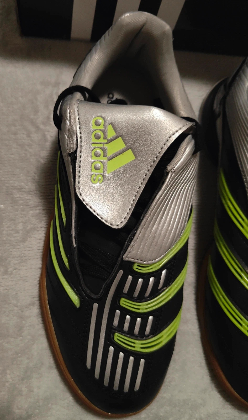 Chaussures mixtes de foot en salle Adidas Predator Sala - Taille 38 – adidas – taille 38 3