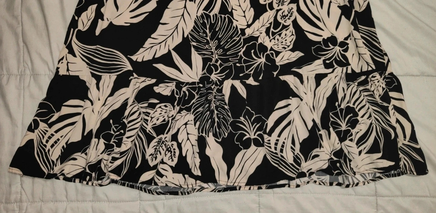 Robe longue en viscose Mango Taille M Imprimé Tropical Noir et Écru – Mango – taille M / 38 / 10 3