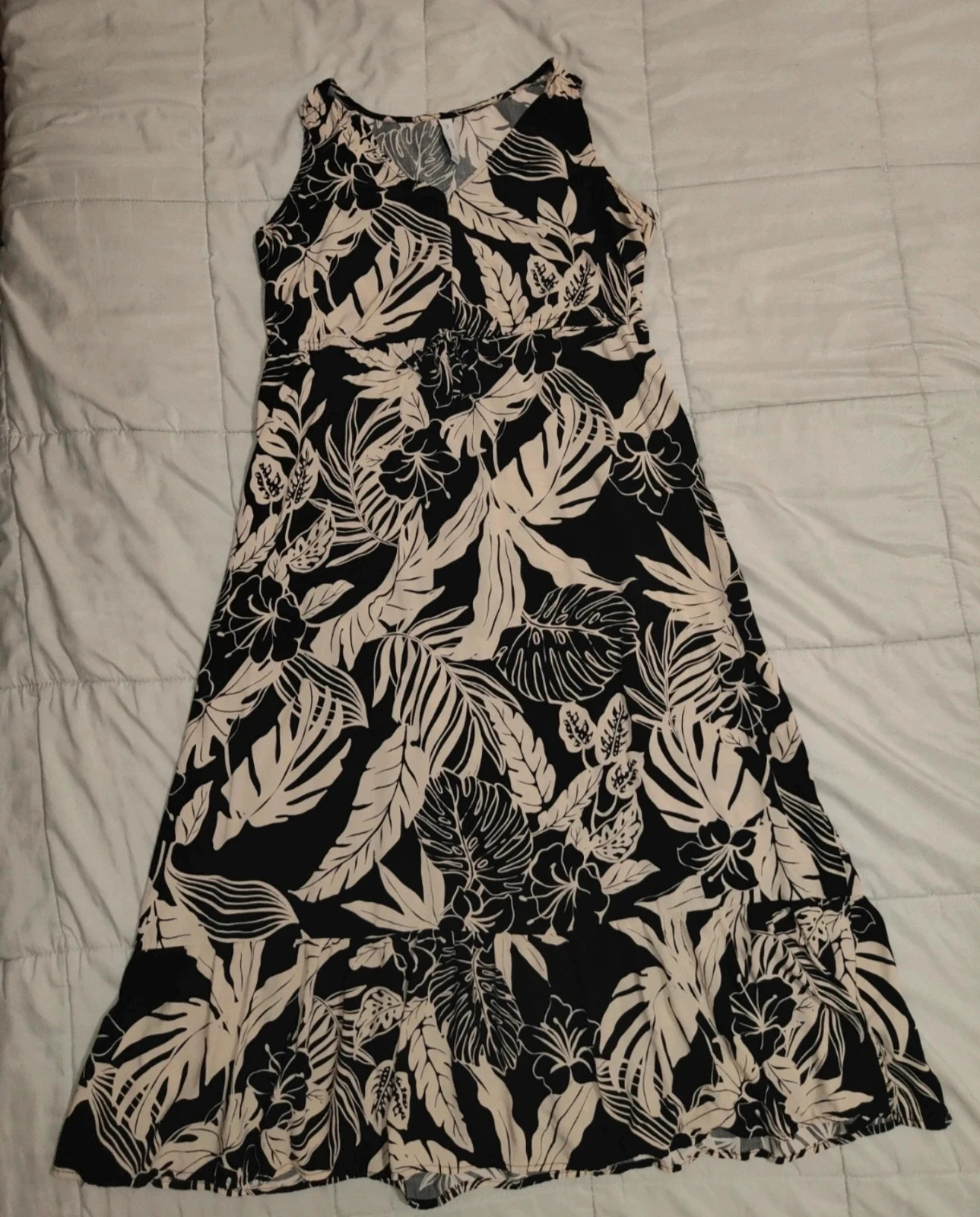 Robe longue en viscose Mango Taille M Imprimé Tropical Noir et Écru