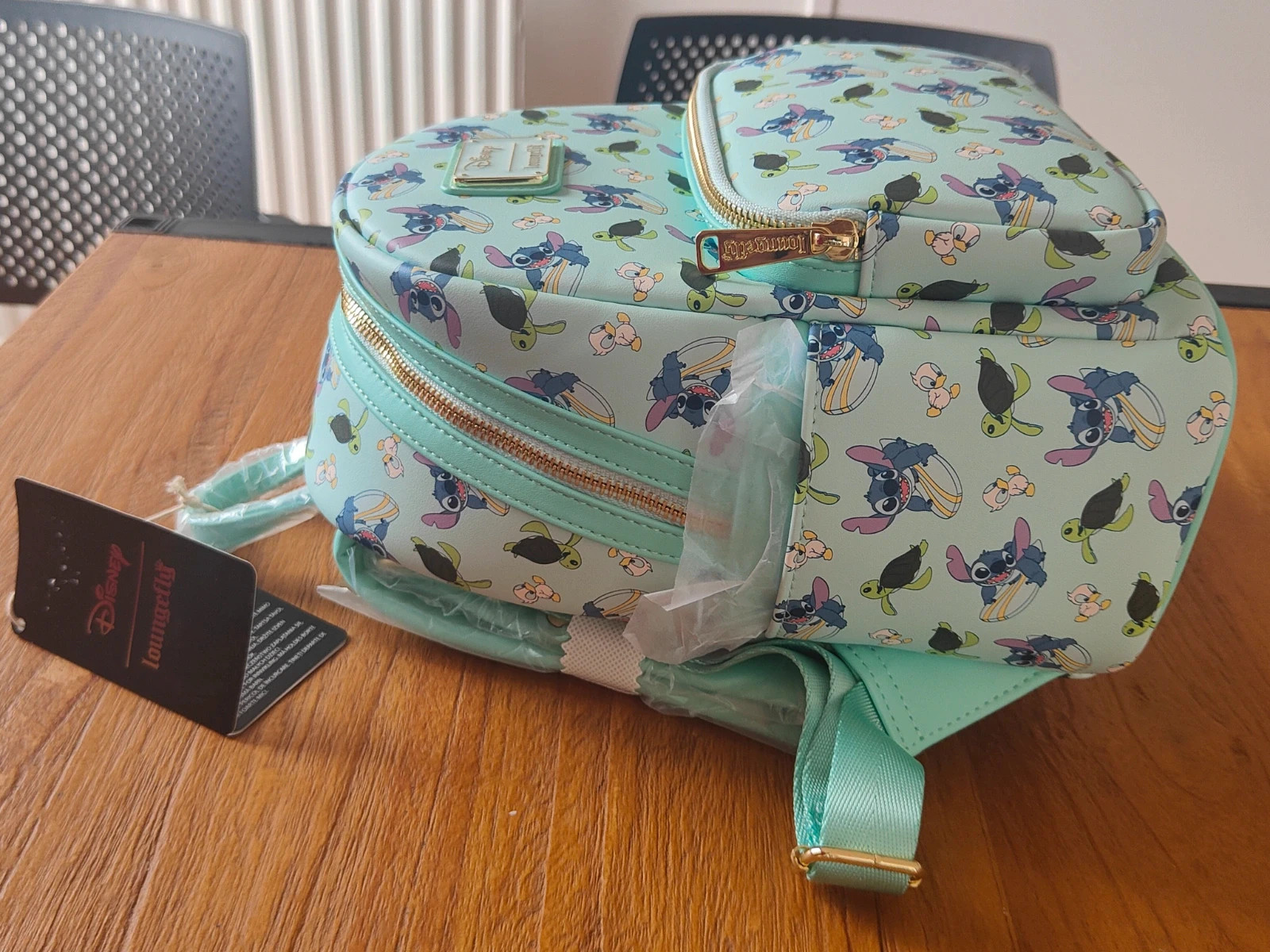 Sac à dos Loungefly Disney Stitch Surfeur – Loungefly 5