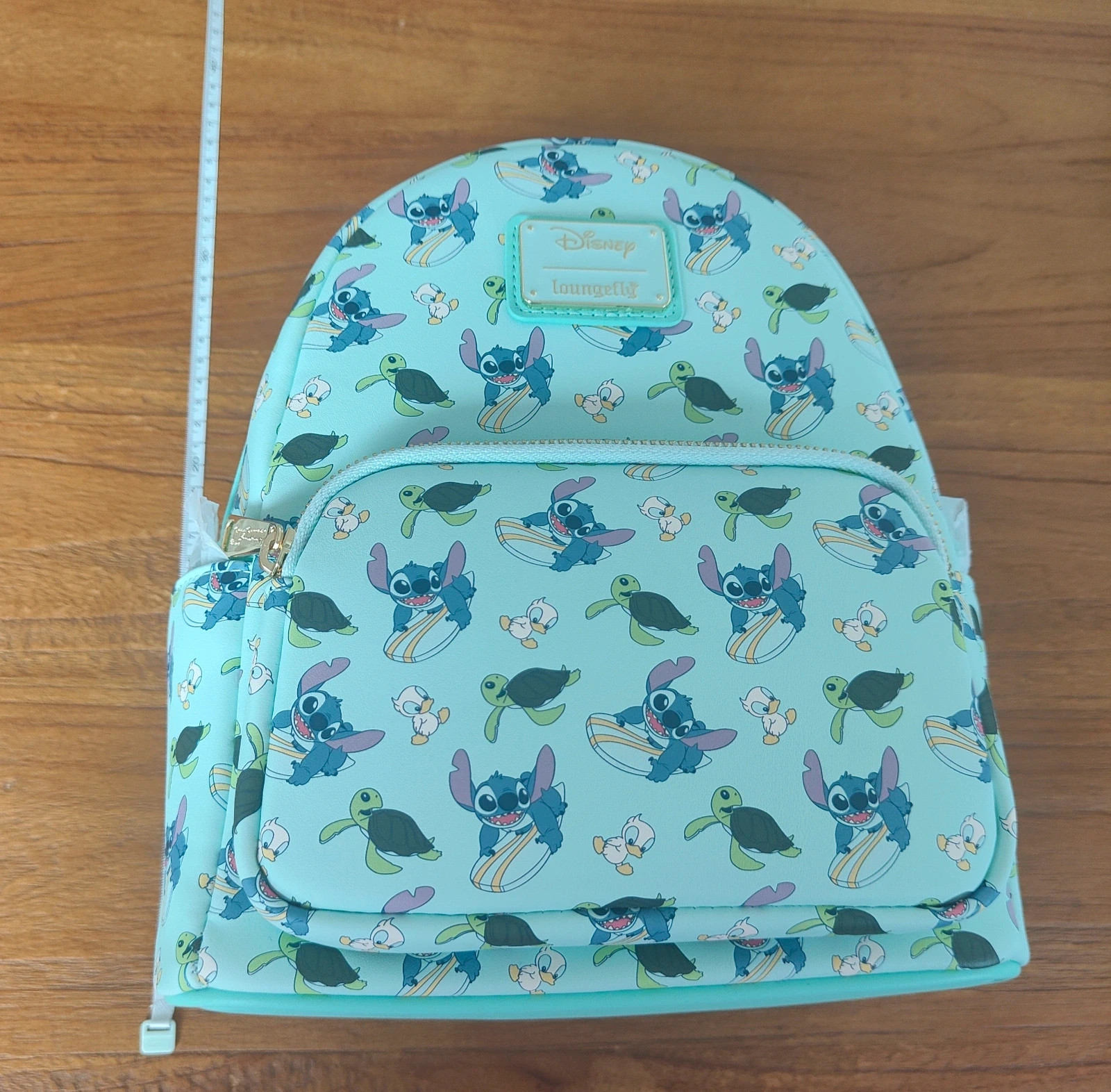 Sac à dos Loungefly Disney Stitch Surfeur – Loungefly 2