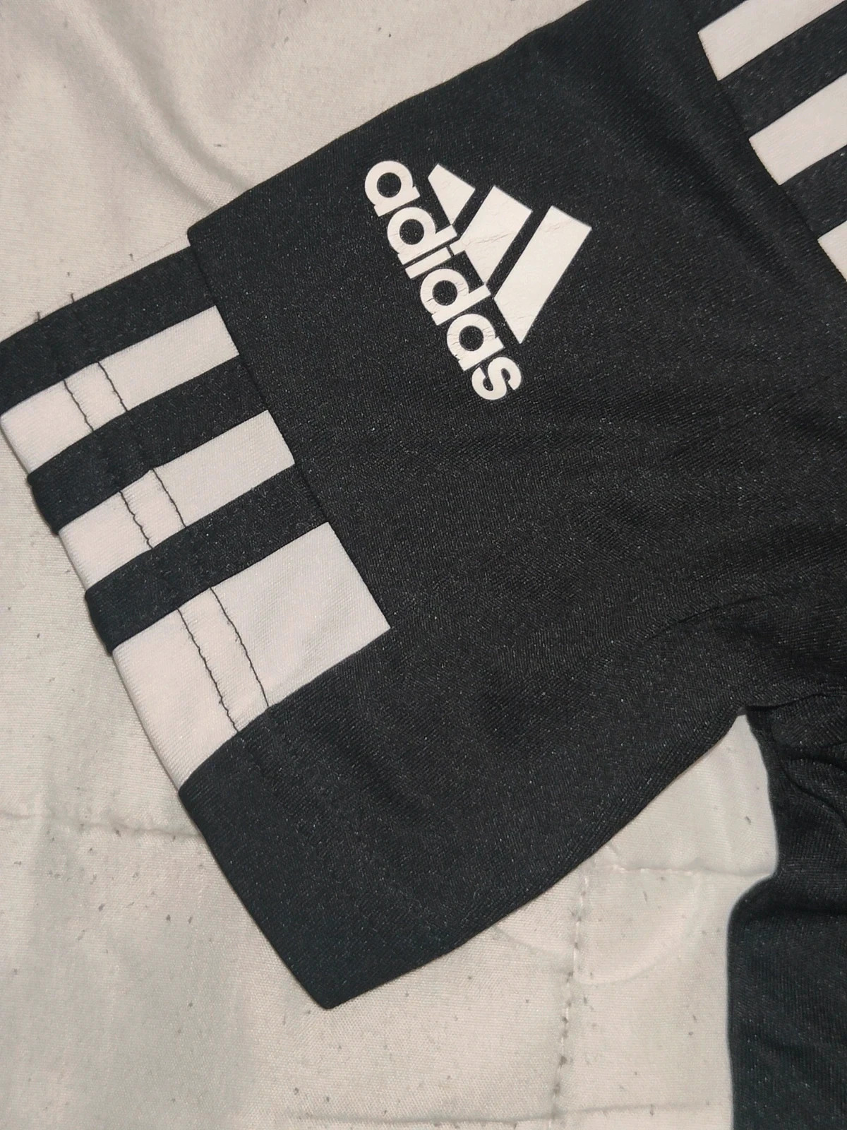 T-shirt Adidas Aeroready Noir 10 ans (140 cm) – adidas – taille 10 ans / 140 cm 3