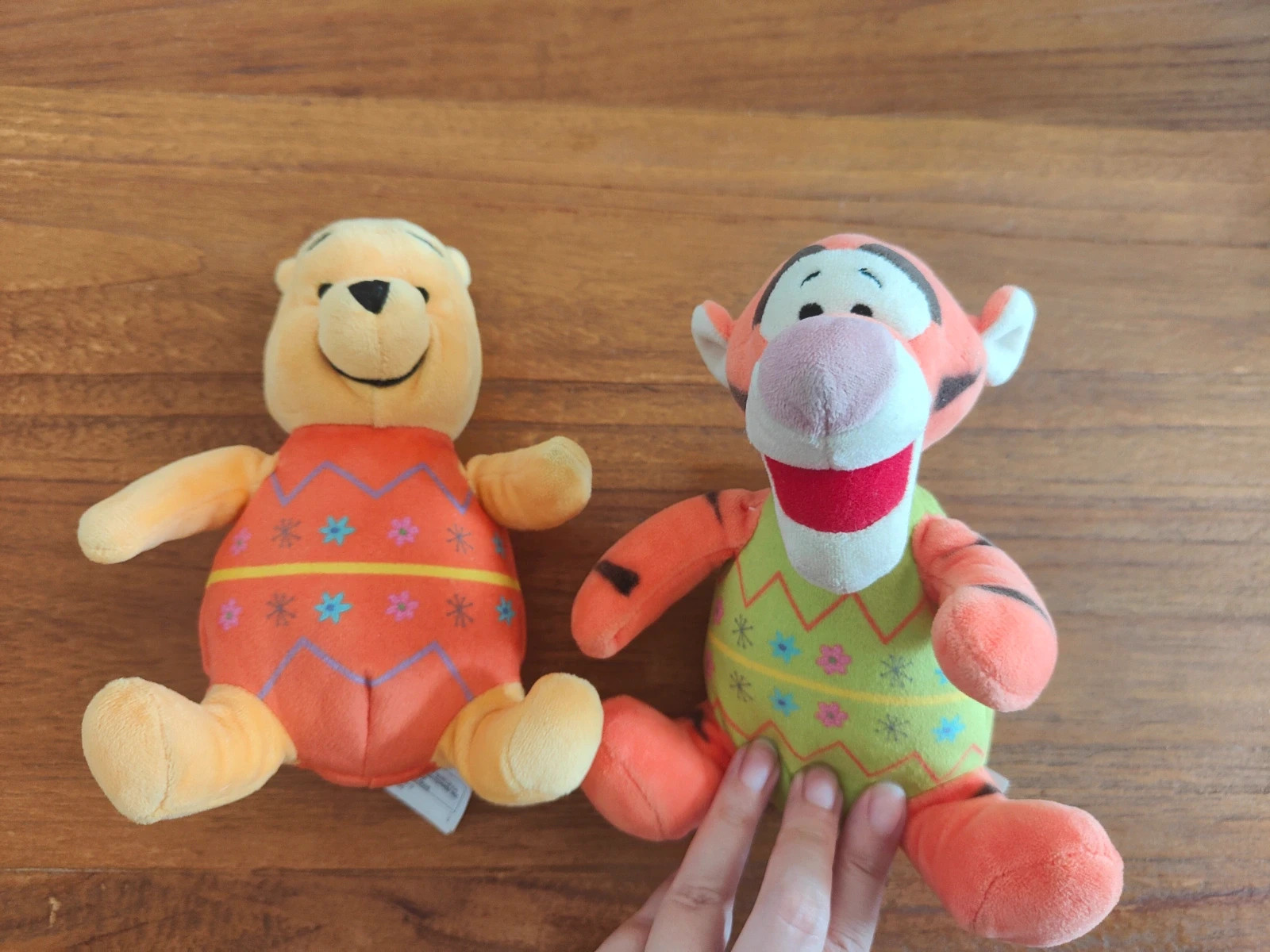 Lot de 2 peluches Disney Tigrou et Winnie l'ourson