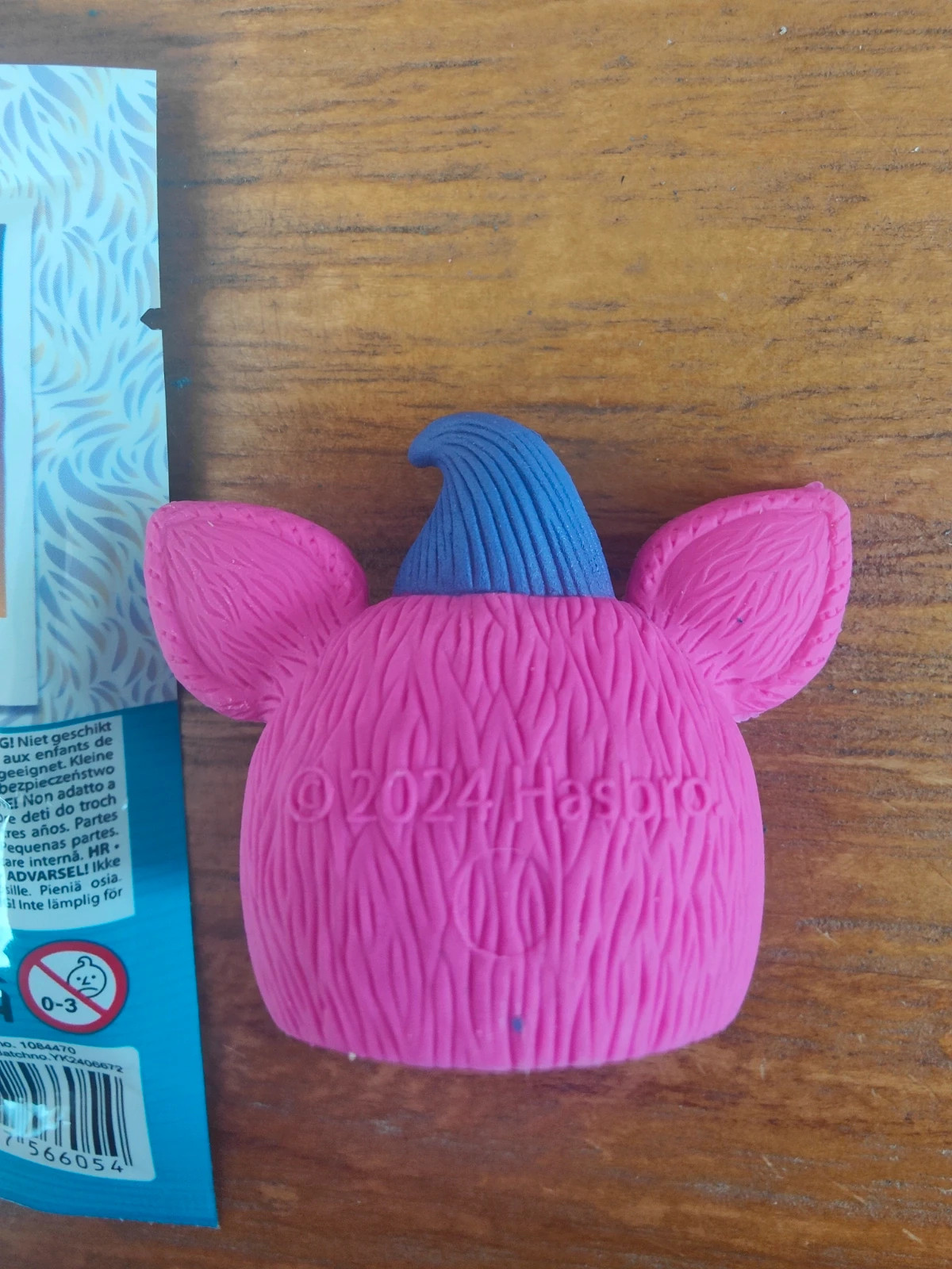 Figurine / Gomme 3D Furby Rose Hasbro 2024 – Hasbro 4