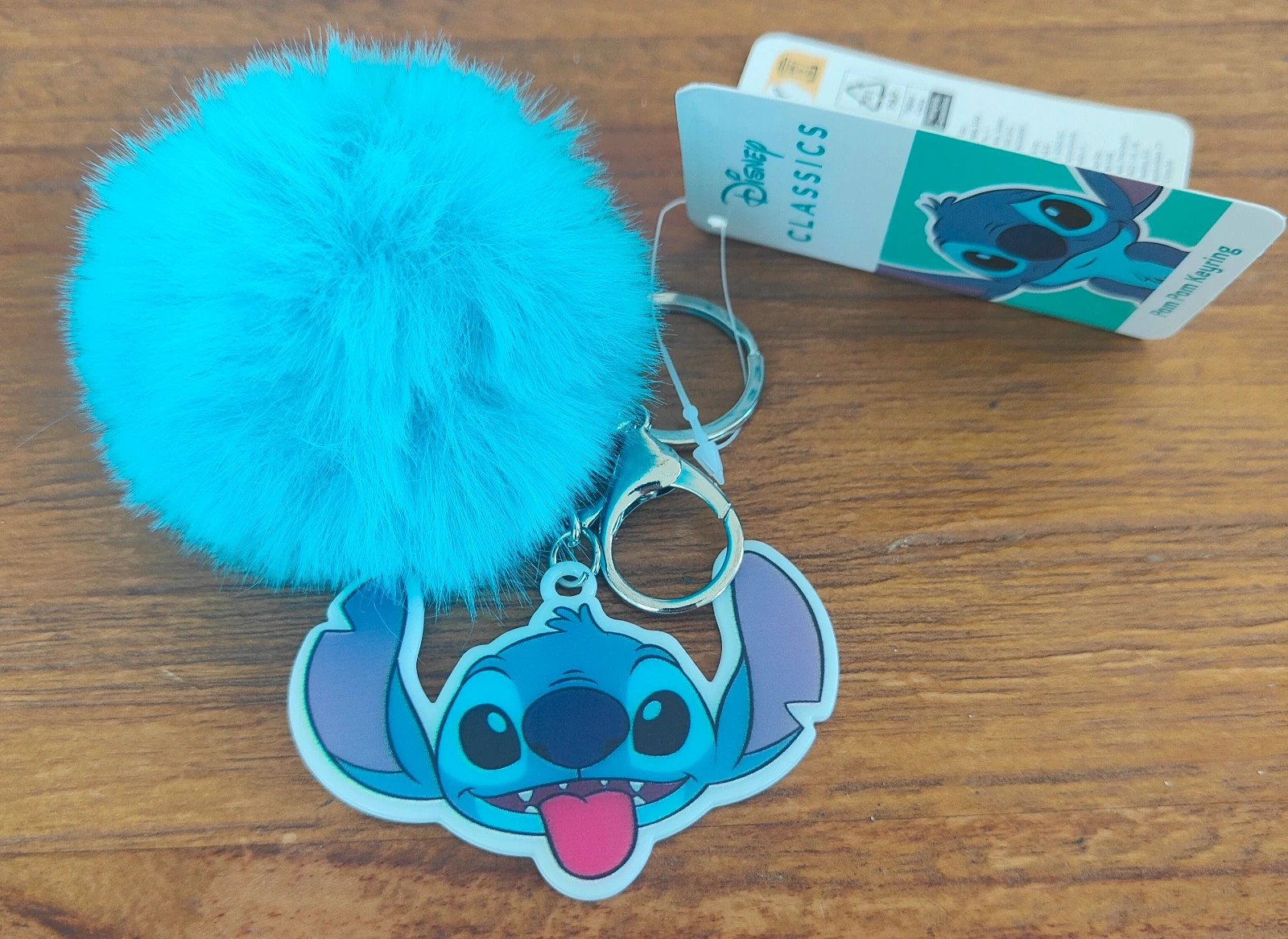 Porte-clés Stitch Disney avec étiquette / Pompon bleu