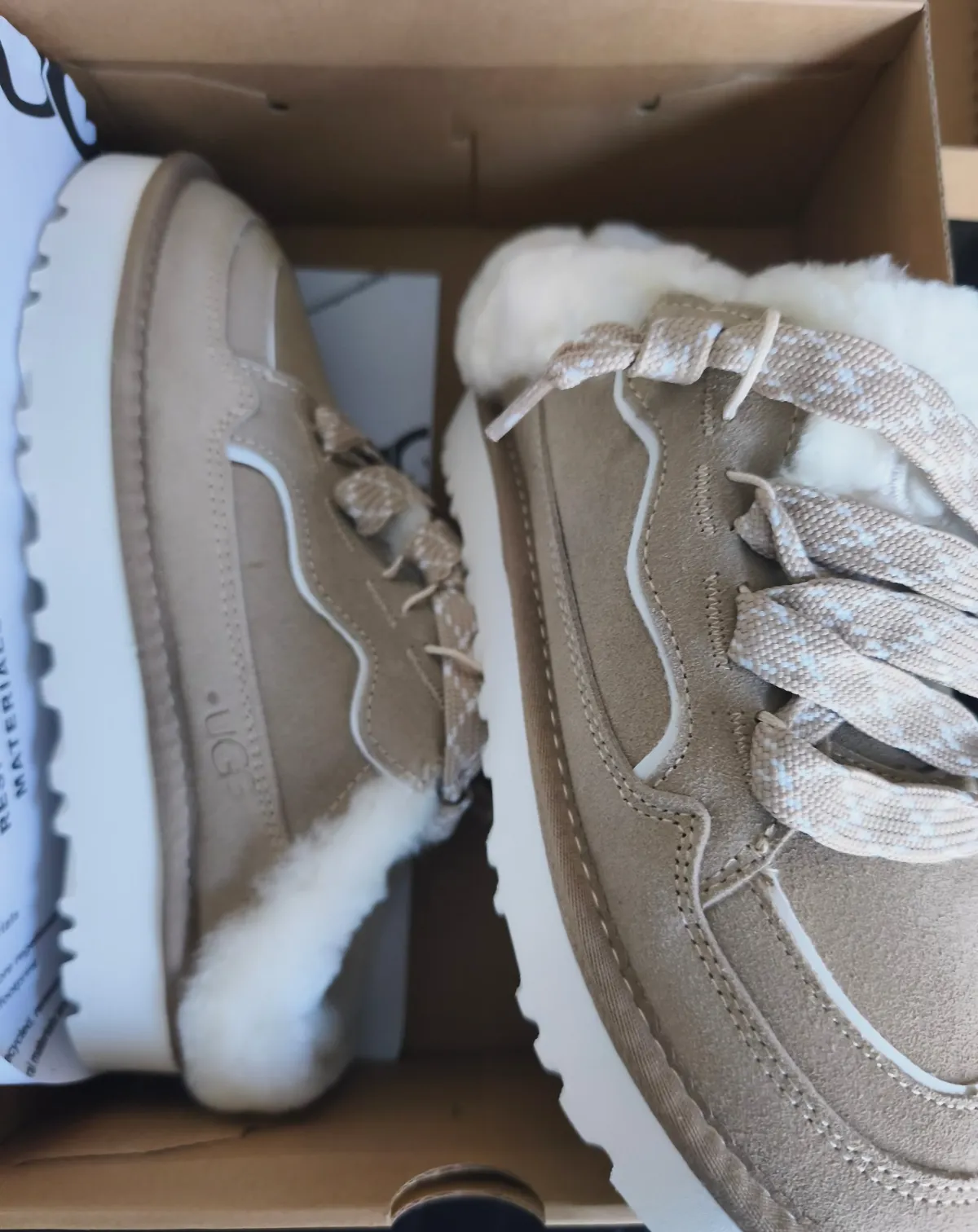 UGG lowmel beige 39  – Ugg – taille EU 39 2