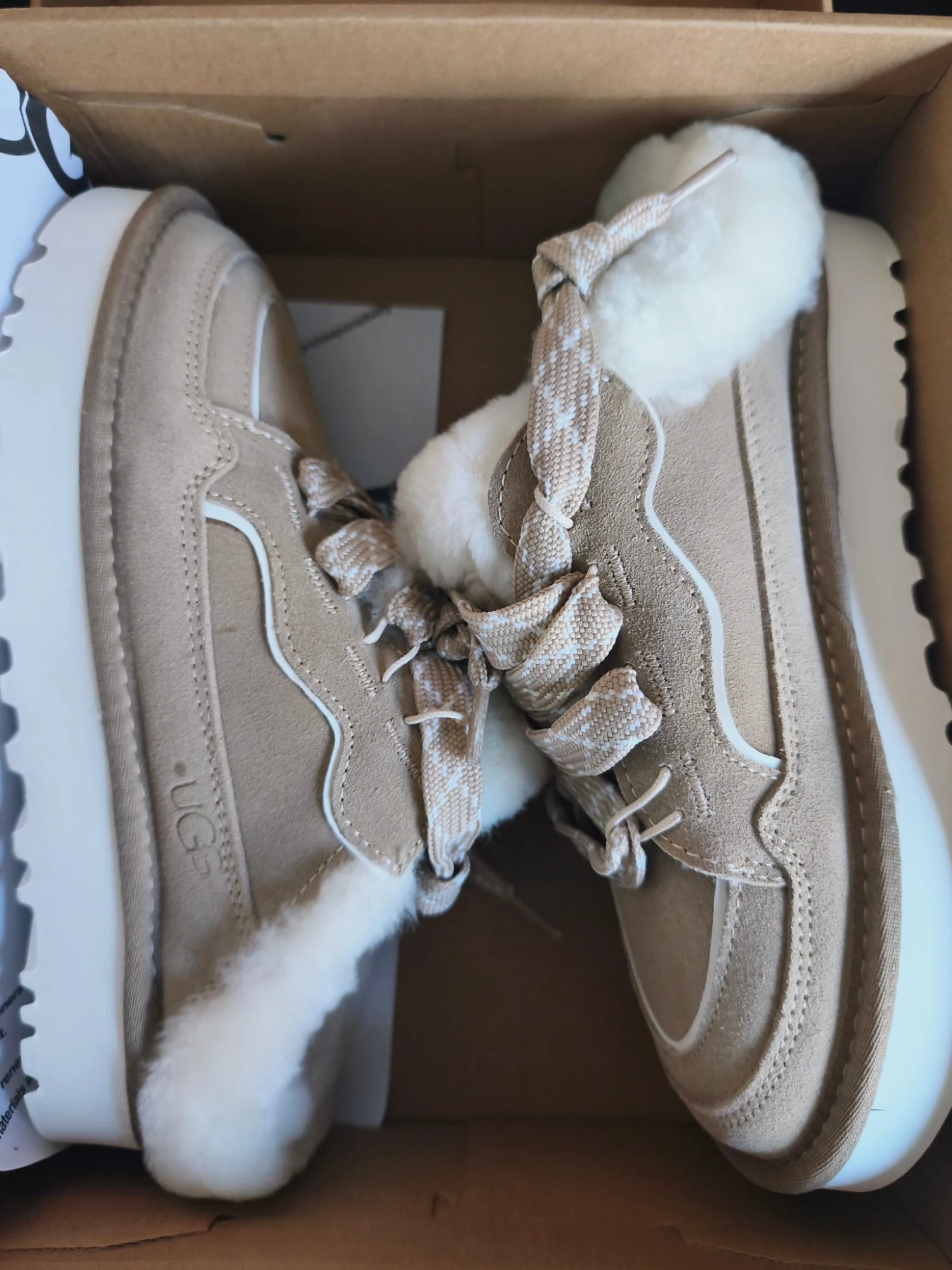 UGG lowmel beige 39 