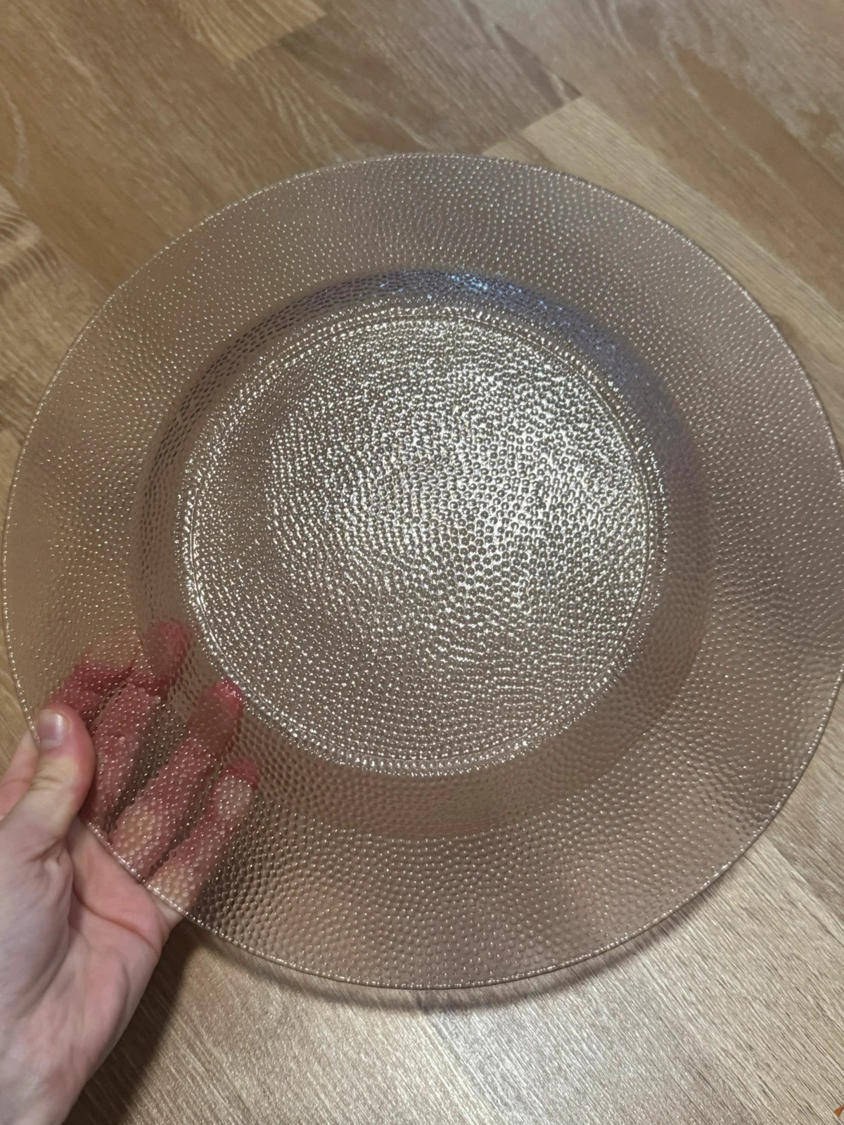 Rosafarbener Glasteller / Dekoteller aus Glas – Action 2