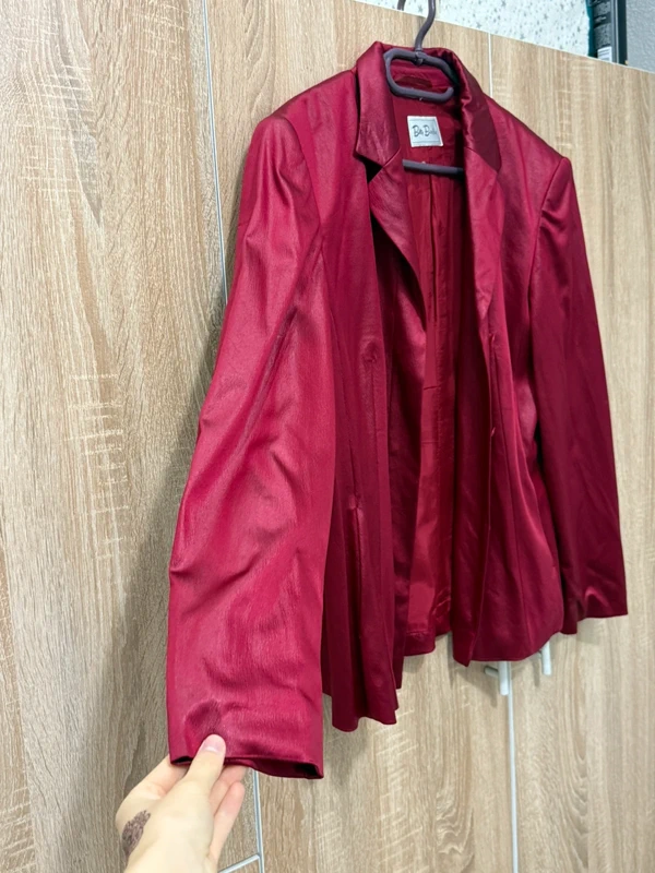 Bordeaux glänzender Damenblazer – taille L / 40 / 12 2