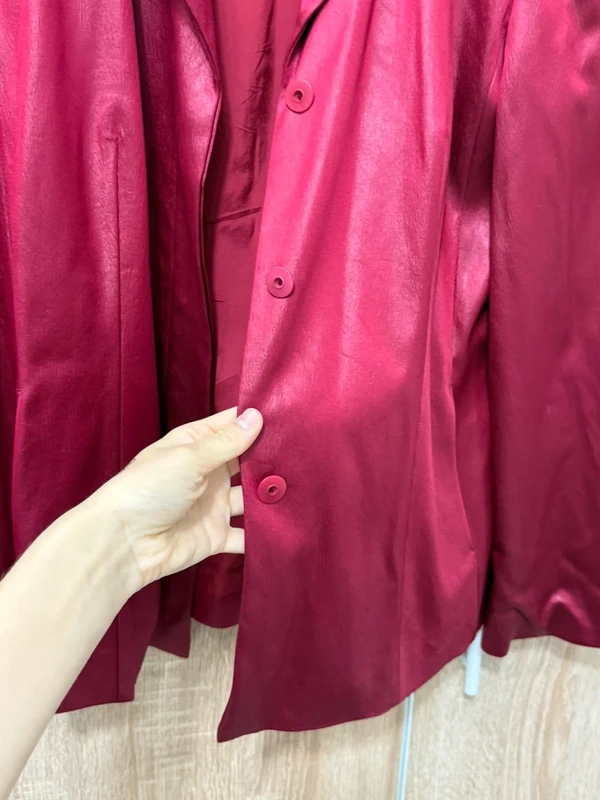Bordeaux glänzender Damenblazer – taille L / 40 / 12 3