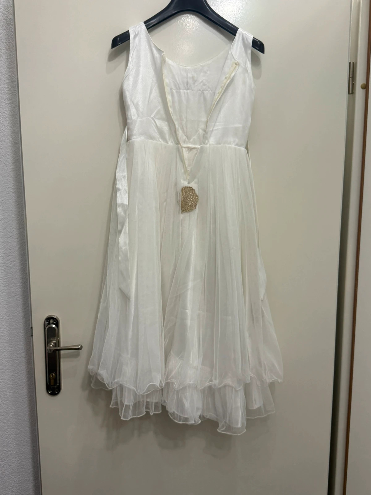 Weiß-goldenes Abendkleid Ballkleid – taille S / 36 / 8 5
