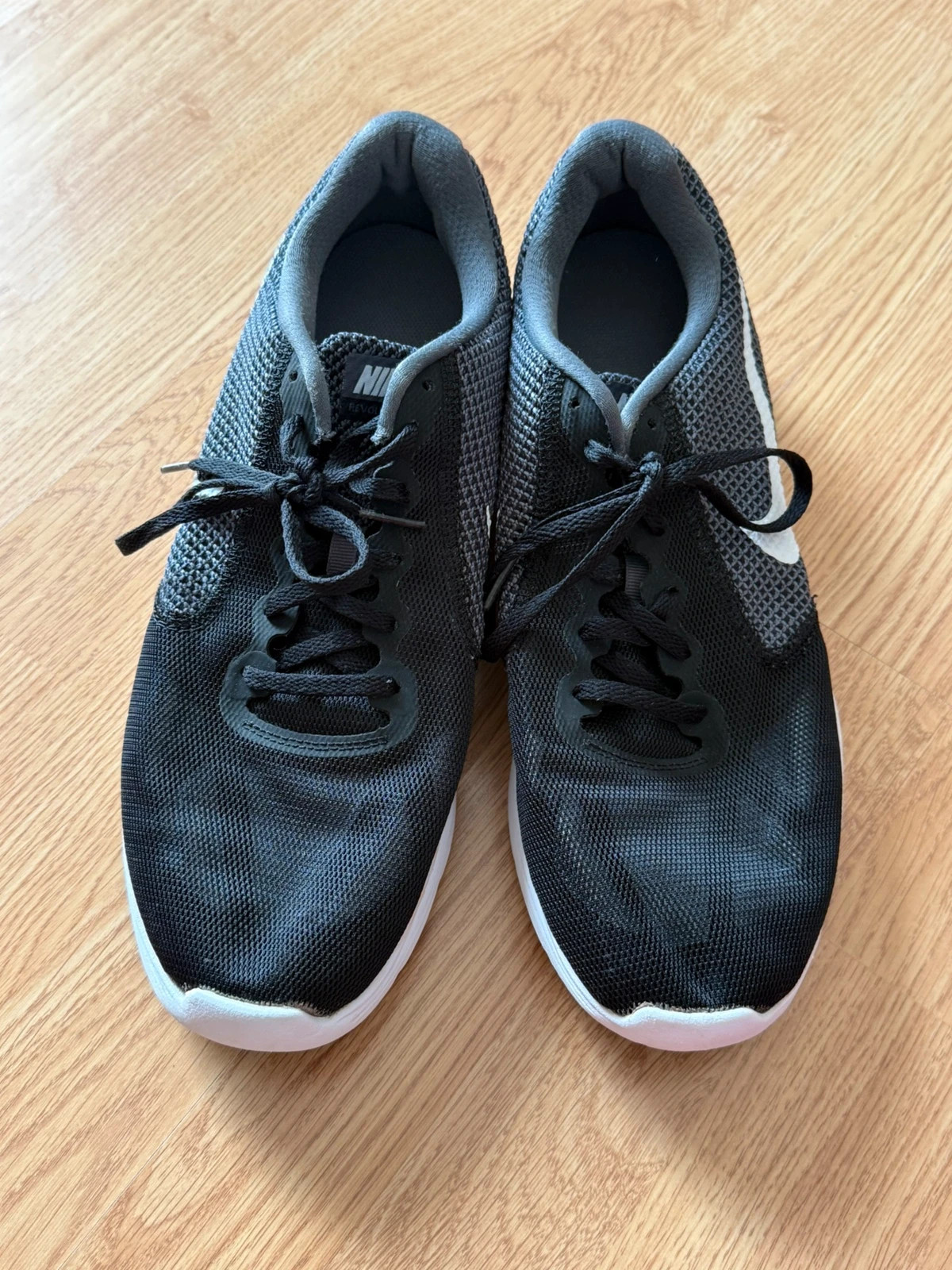 Nike Revolution 3 Herren Sneaker Laufschuhe – Nike – taille 46 5