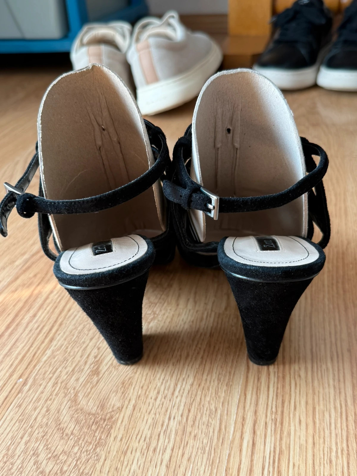 Zara schwarze Riemchen-Sandaletten mit Absatz – Zara – taille 39 4