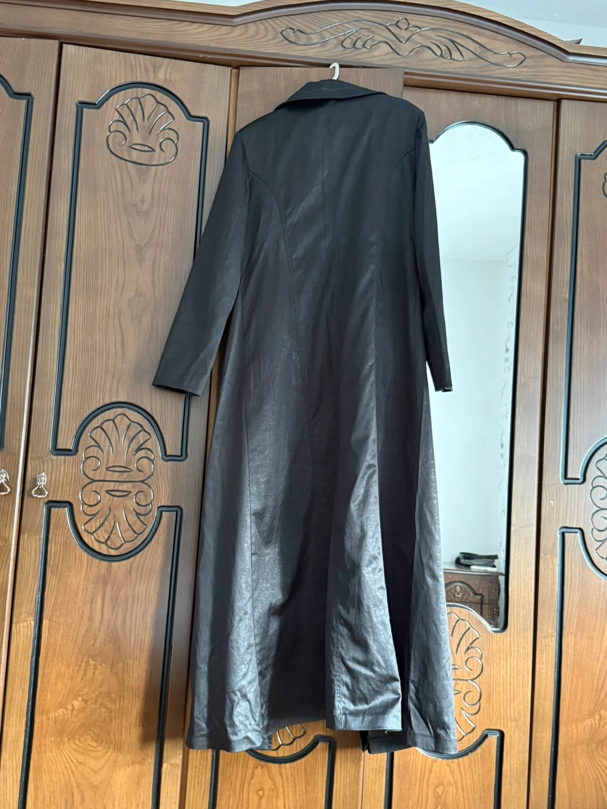 Langer schwarzer Damenmantel – Irem Giyim – taille 4XL / 48 / 20 2