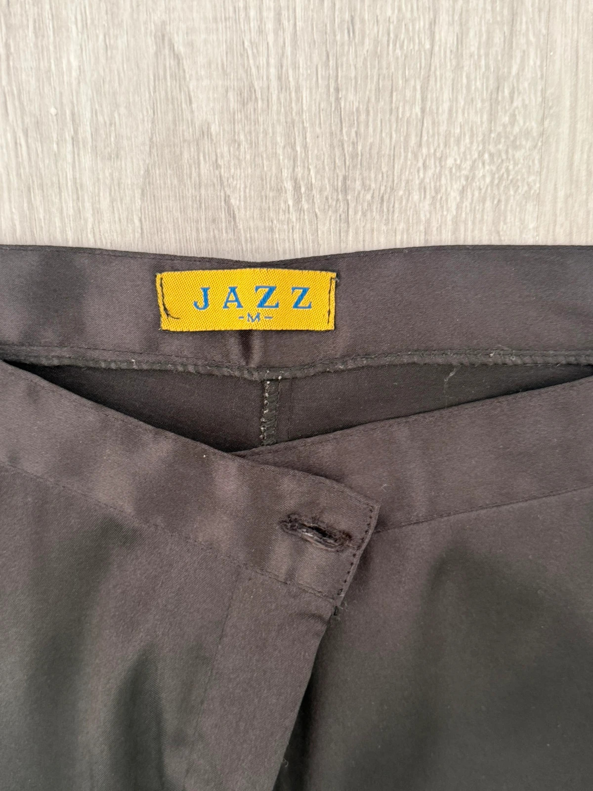 Schwarze JAZZ Schlaghose / Flared Hose glänzend – Jazz – taille M / 38 / 10 4