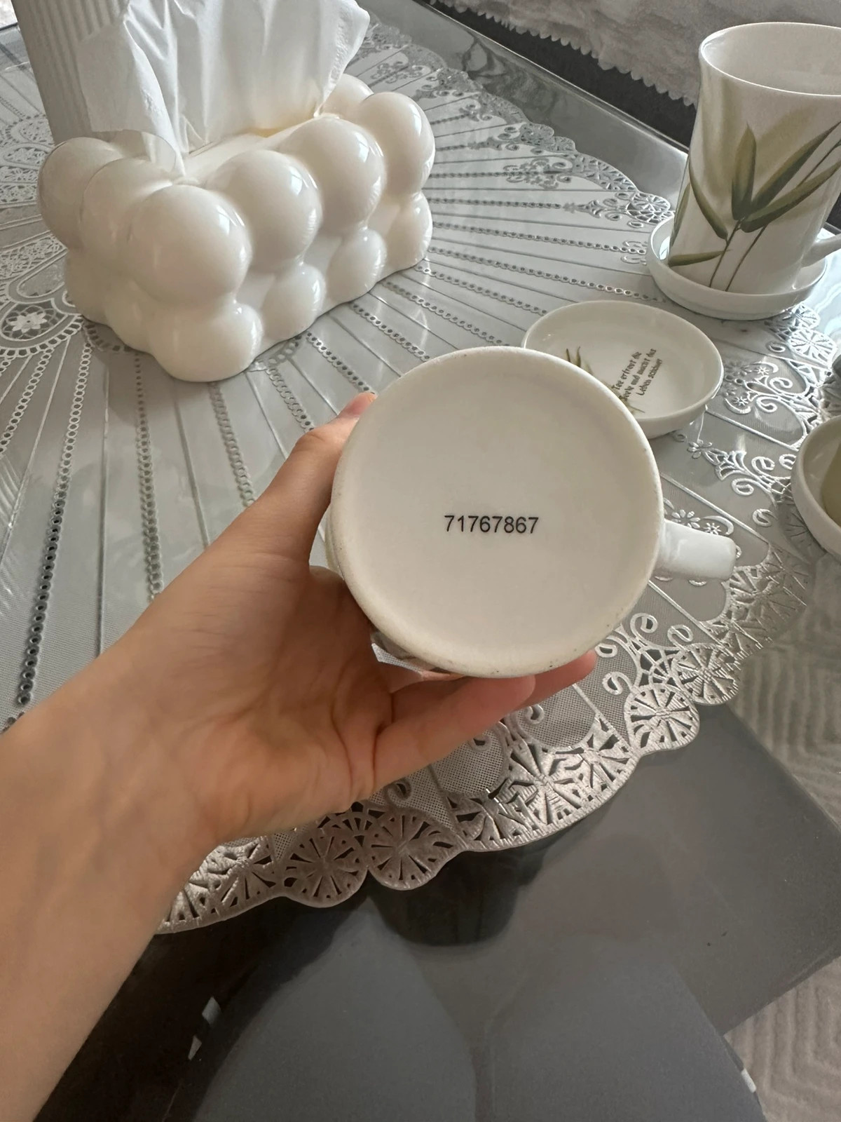 4 Teetassen mit Untersetzern – Stoff 3