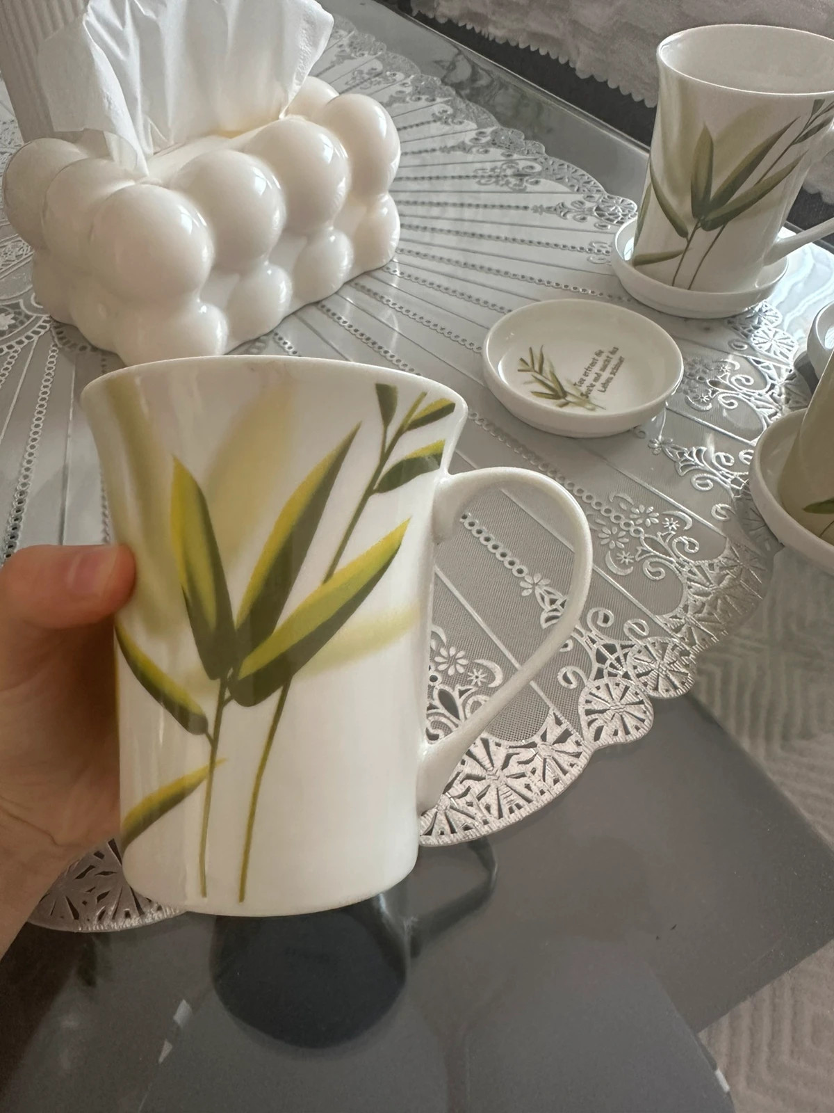 4 Teetassen mit Untersetzern – Stoff 5