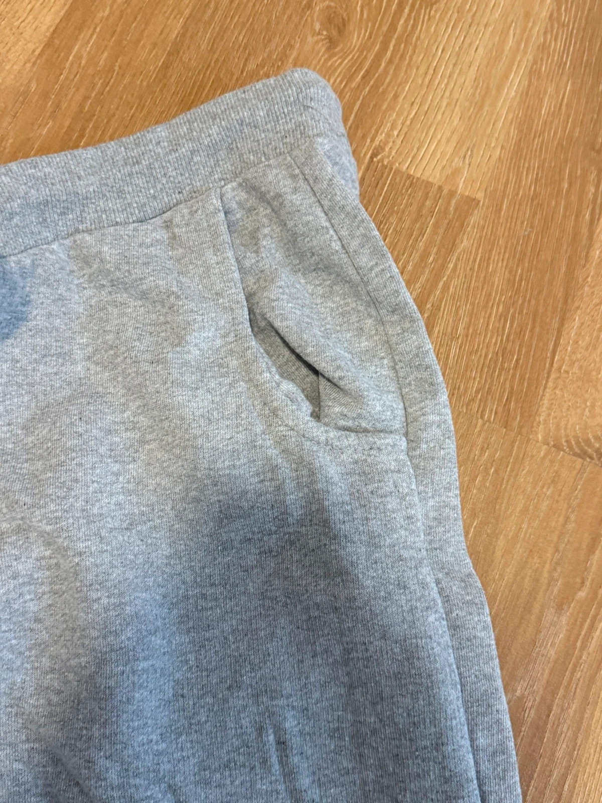Graue Jogginghose – Tessentials – taille XL 4