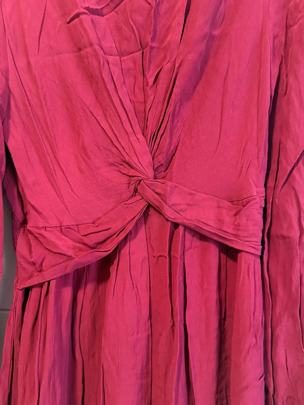 Midikleid in Fuchsia/Bordeaux mit Knotendetail – Zara – taille L / 40 / 12 3