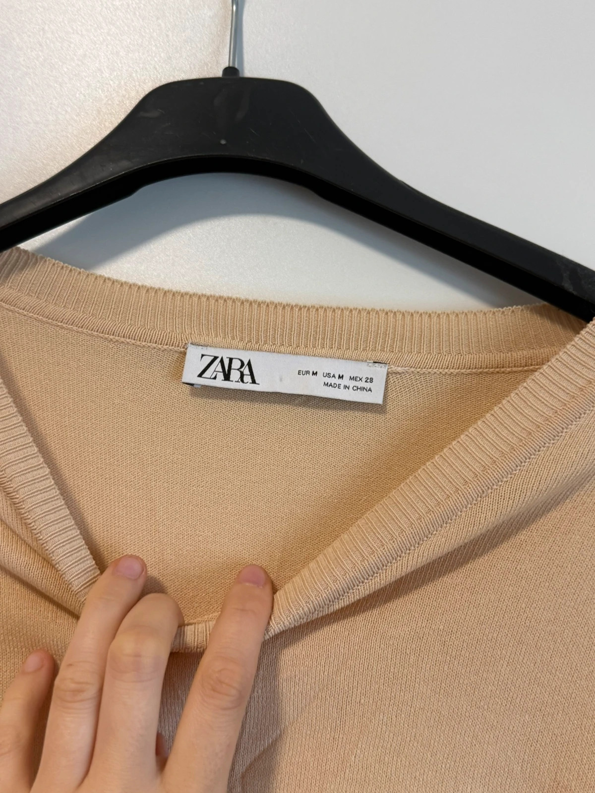 ZARA Pullover mit 3D-Blütenärmeln – Zara – taille M / 38 / 10 4