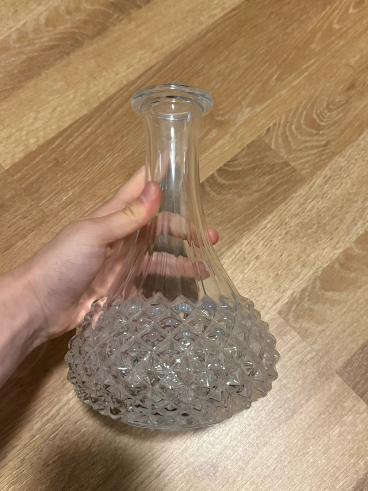 Vintage Glasvase mit Diamantmuster