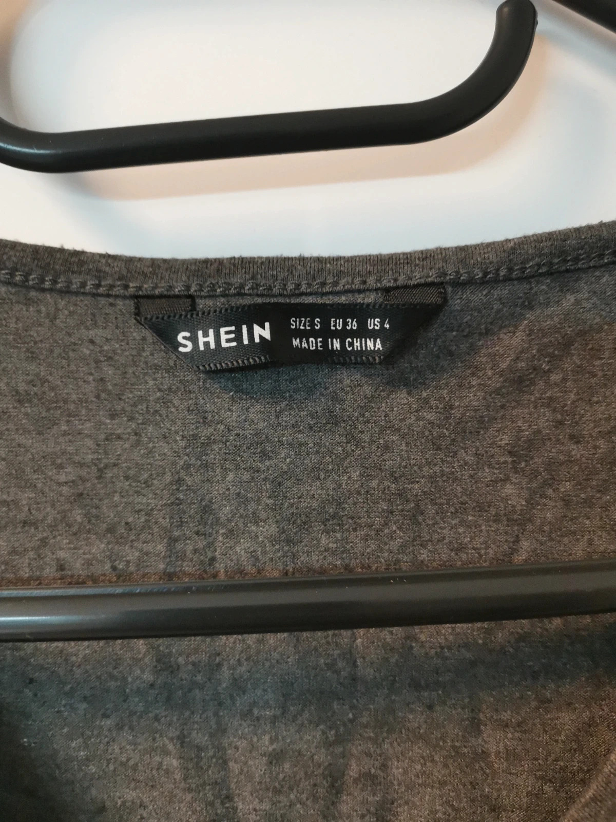Très beau t shirt gris – Shein – taille S / 36 / 8 2