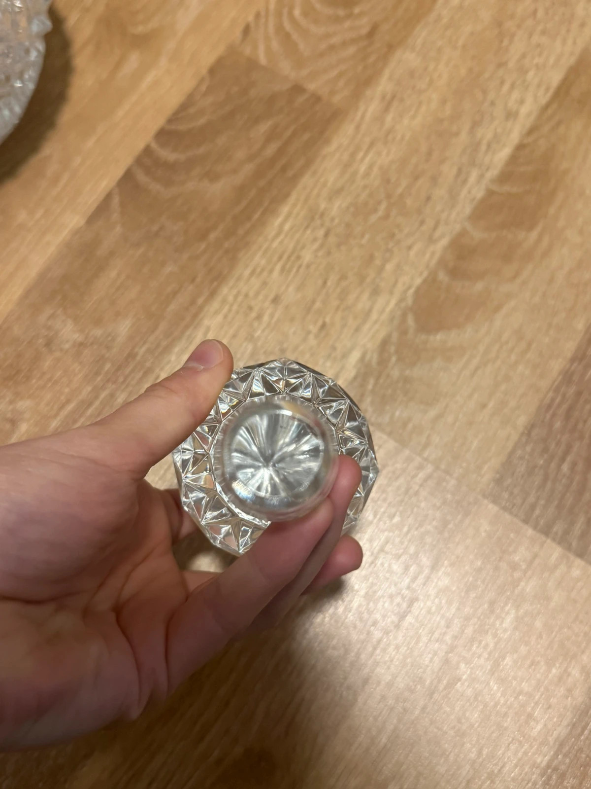 Kristallglas Karaffe mit Glasstopfen – Crystal 3