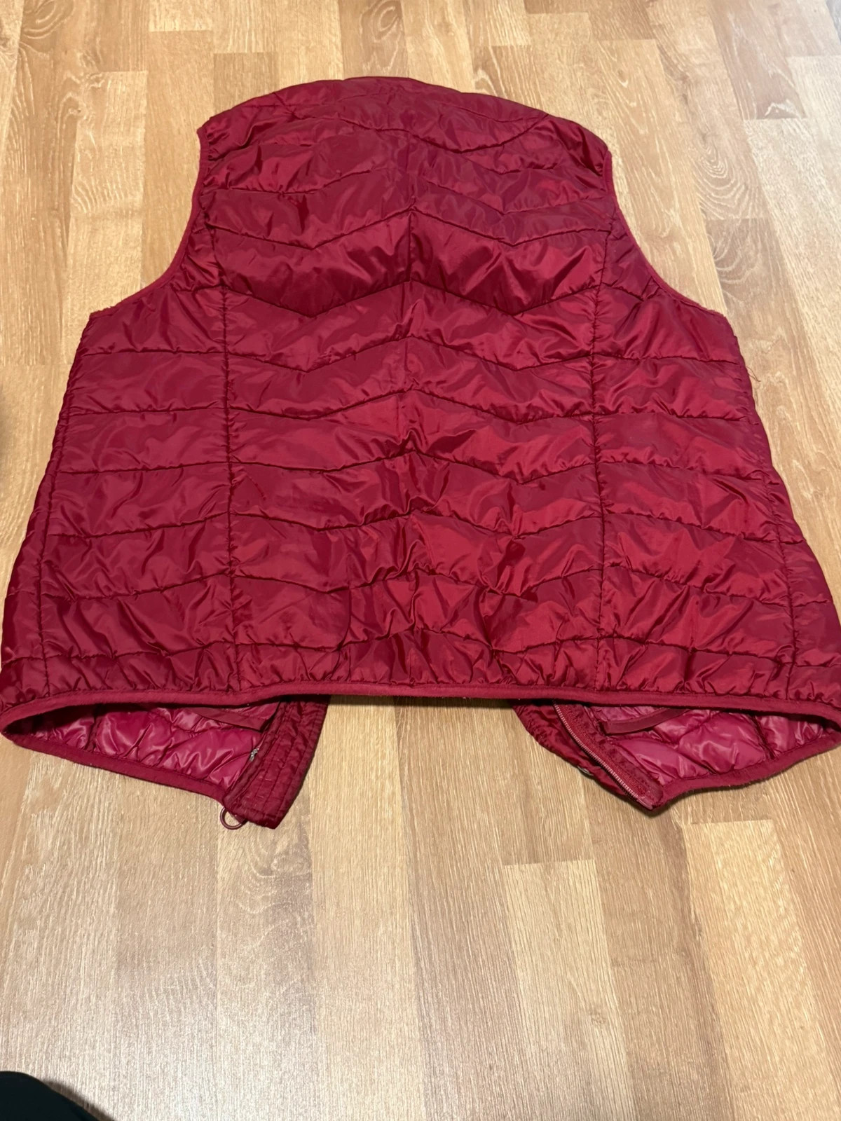 Bordeauxrote Steppweste von Multiply – Multiply – taille XXL / 44 / 16 5