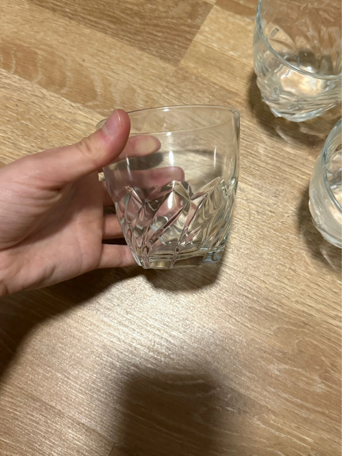 5 Trinkgläser aus Glas 2
