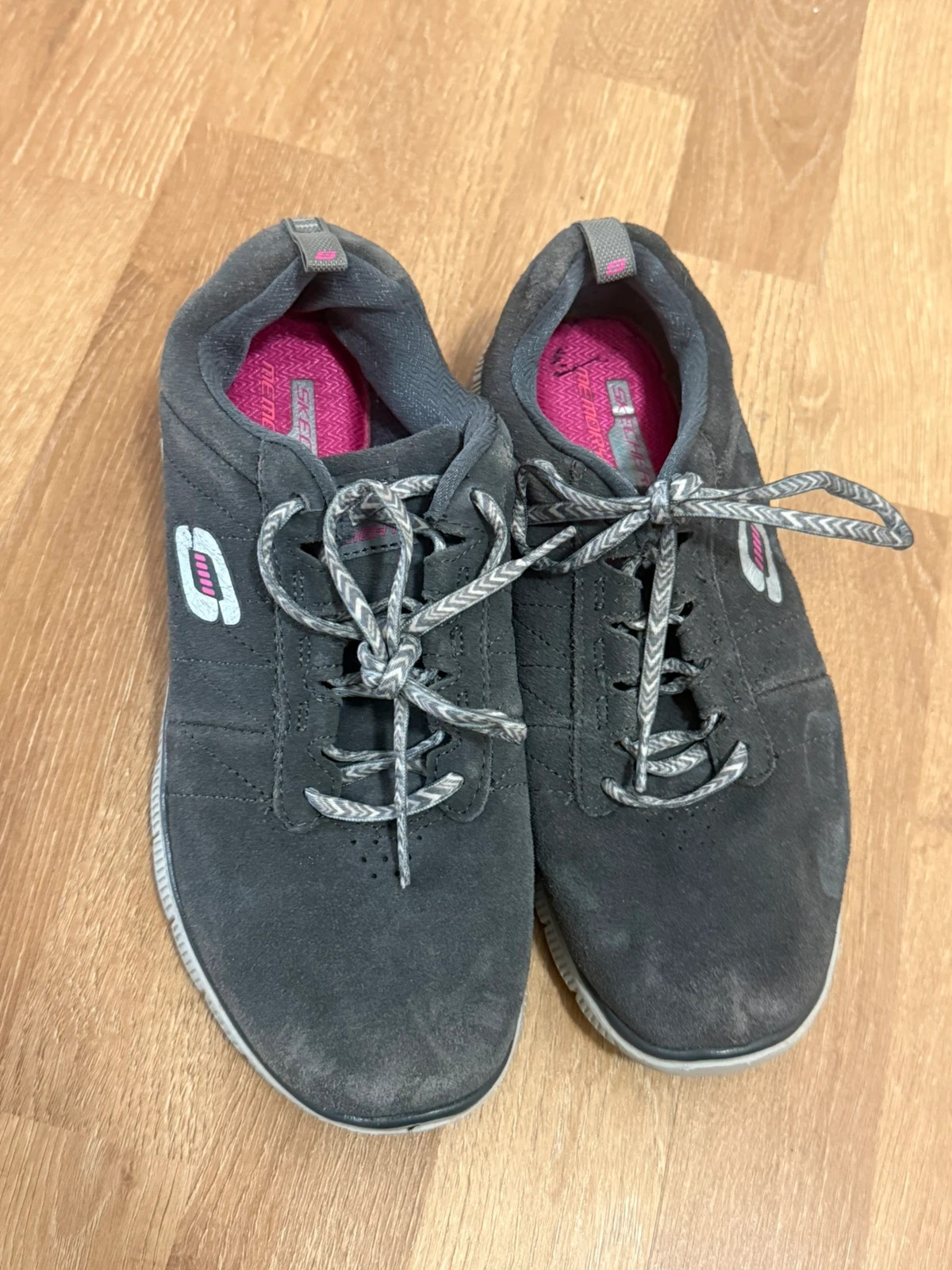 Skechers Memory Foam Damen-Sneaker