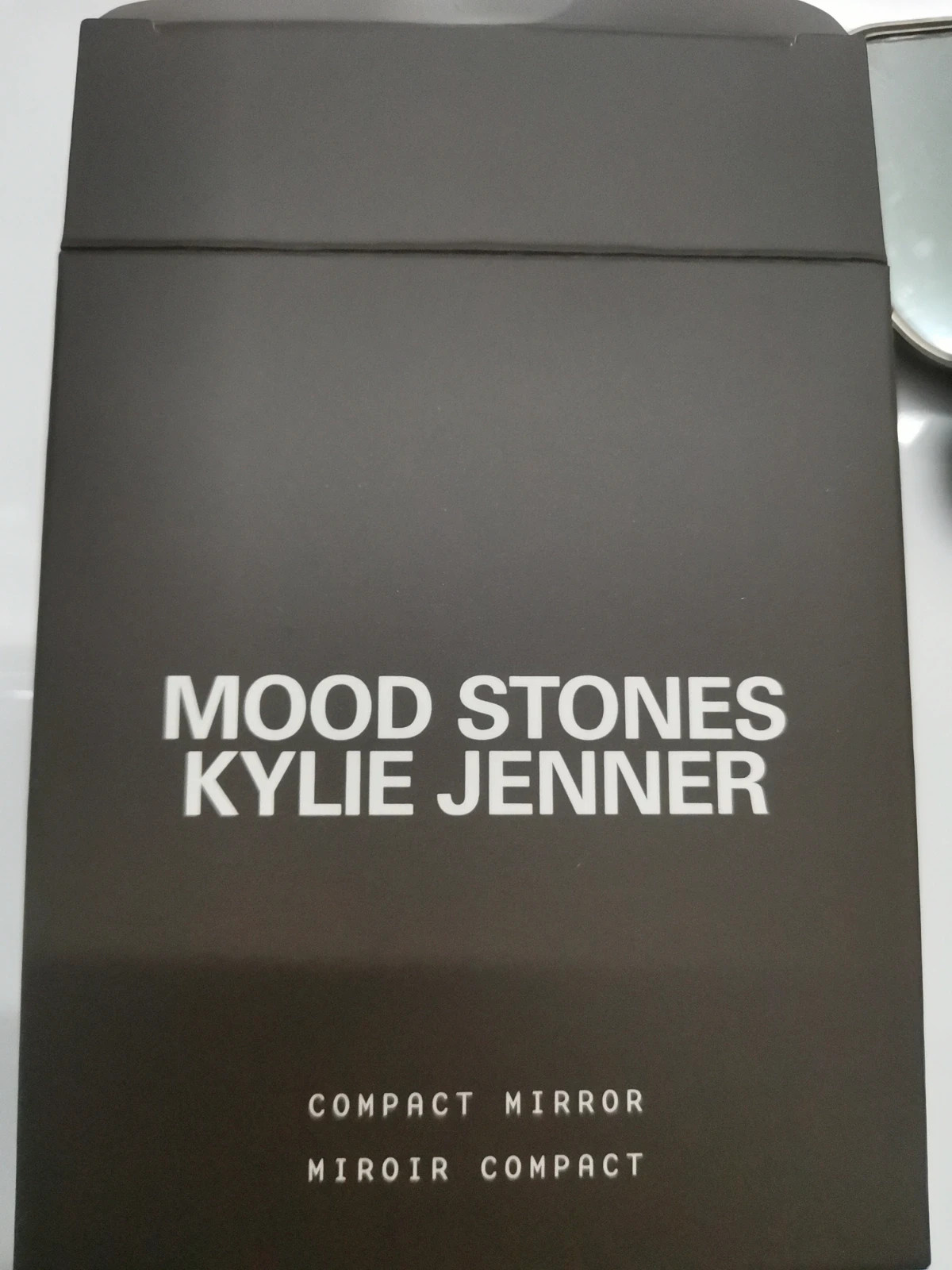 Miroir de sac – Kylie Jenner 4